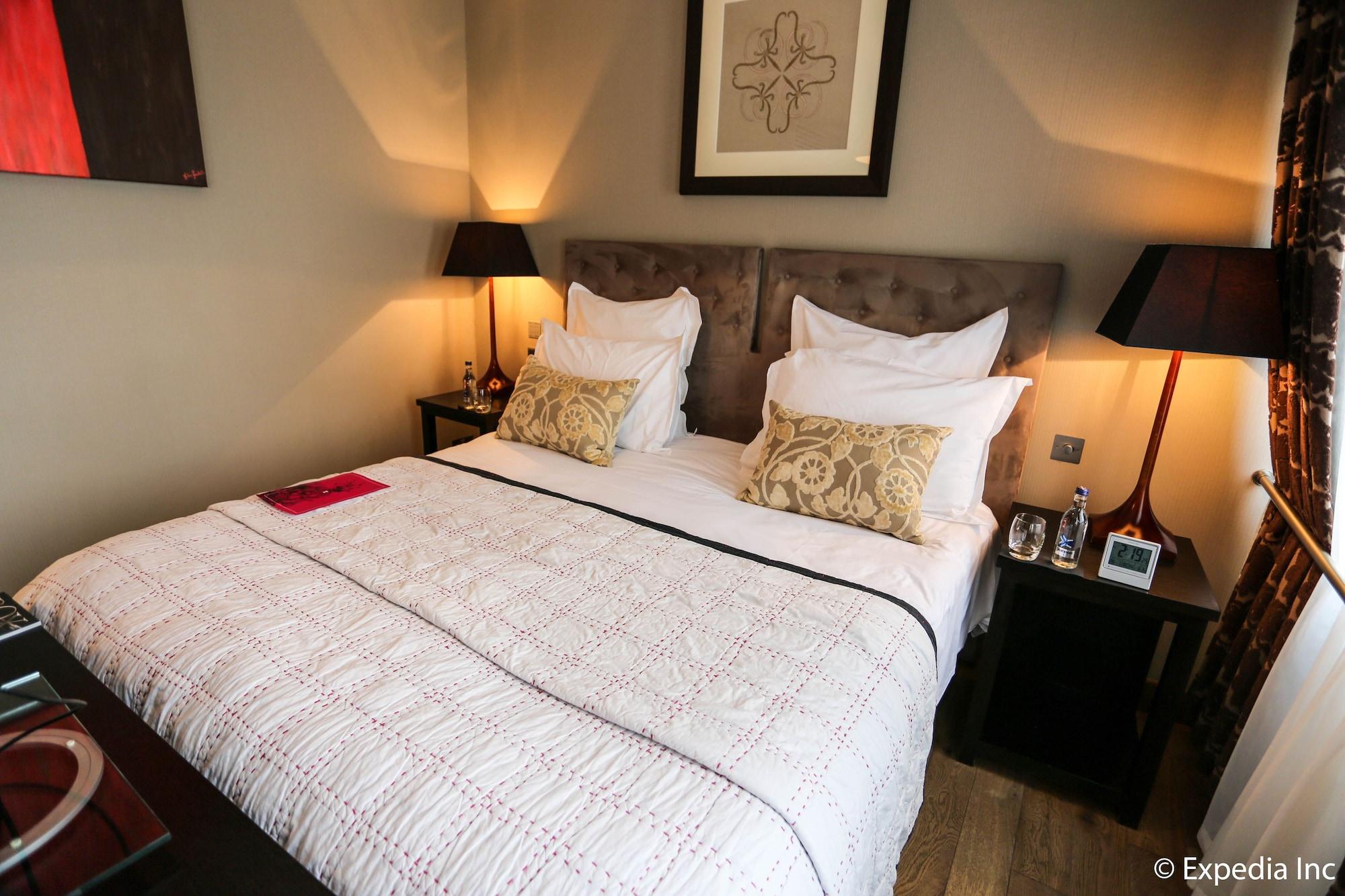 Tigerlily Hotel 4*