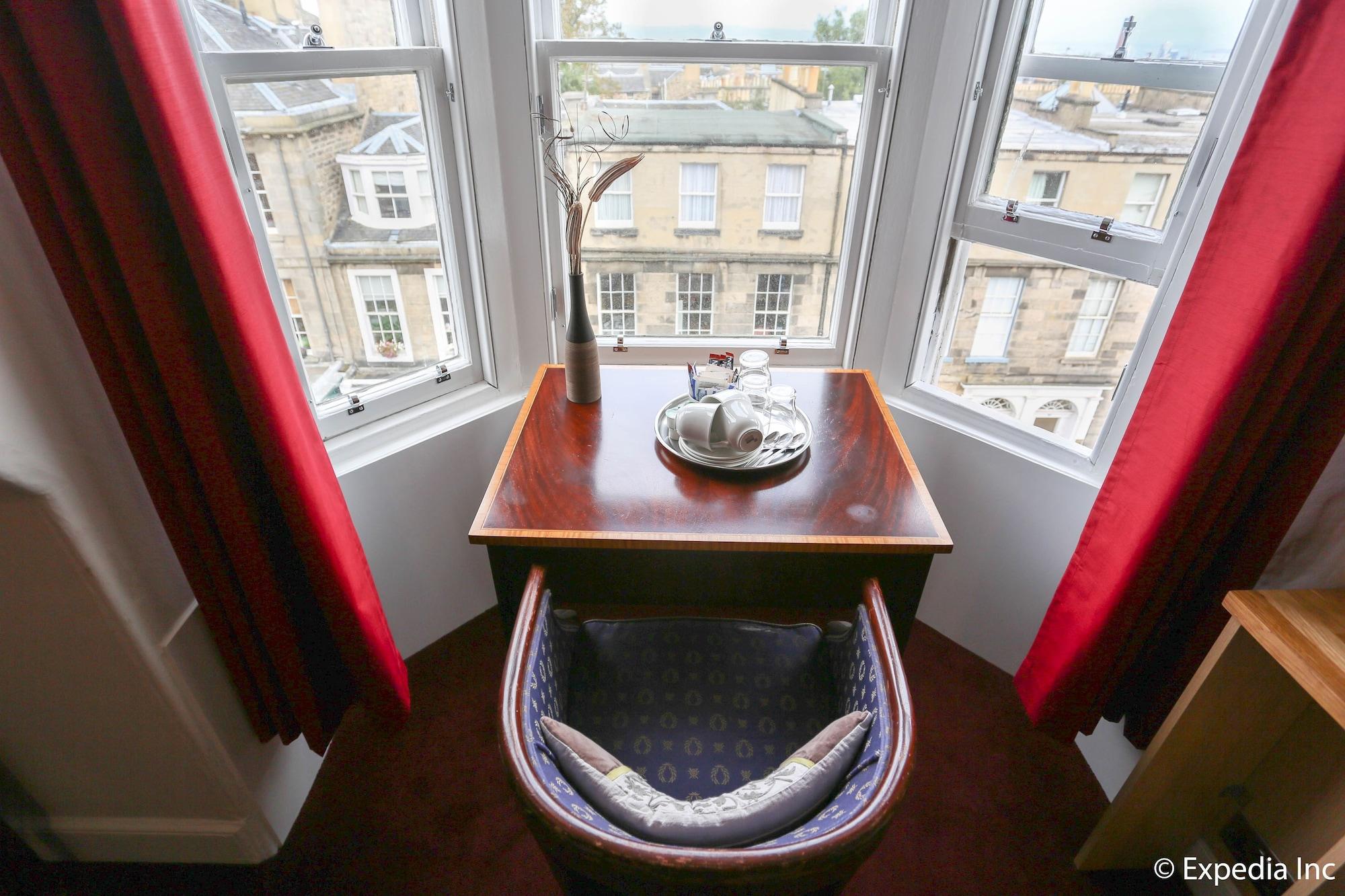 Guest house Regent House - Centre 3*