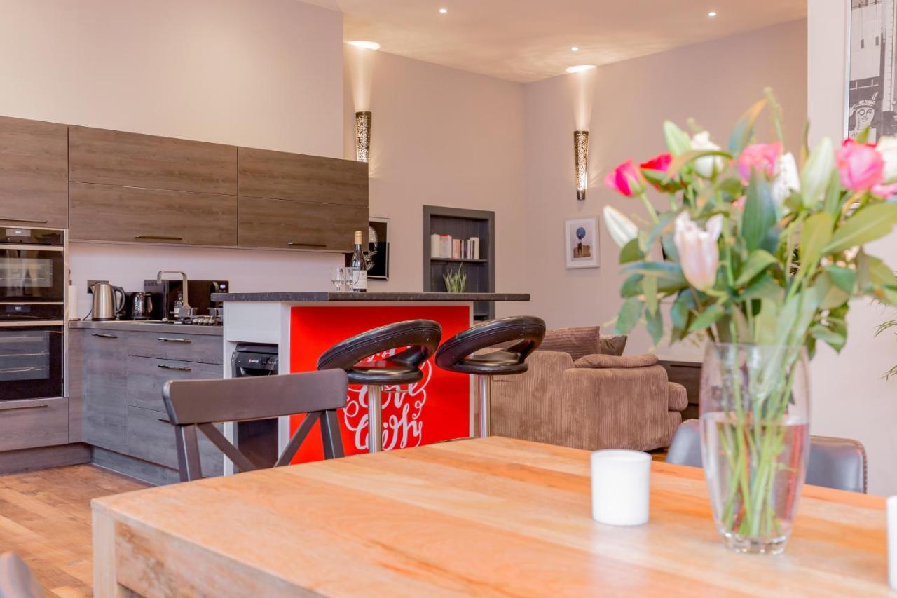 Bohemian Luxury In The Heart Edinburghs Leith District Apartment