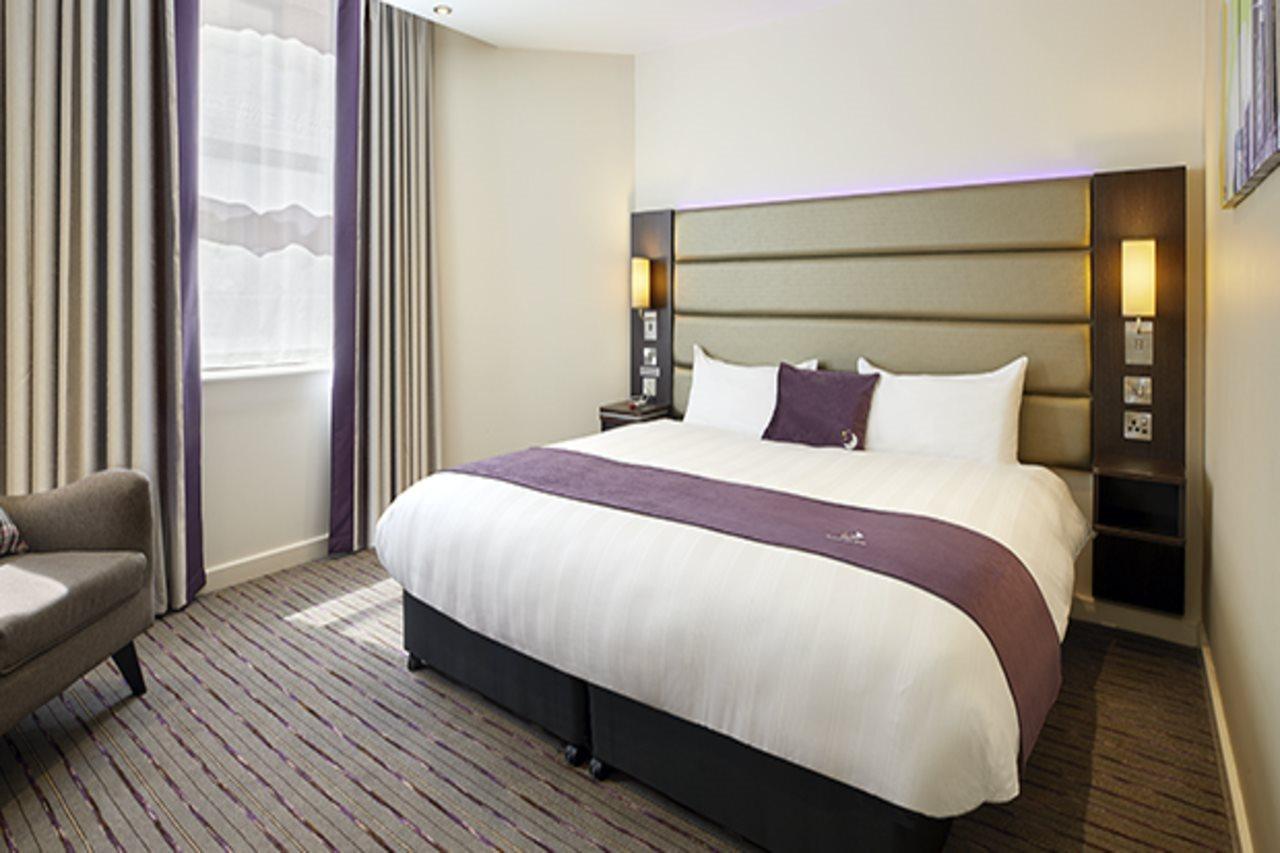 Premier A1 - Newcraighall Hotel