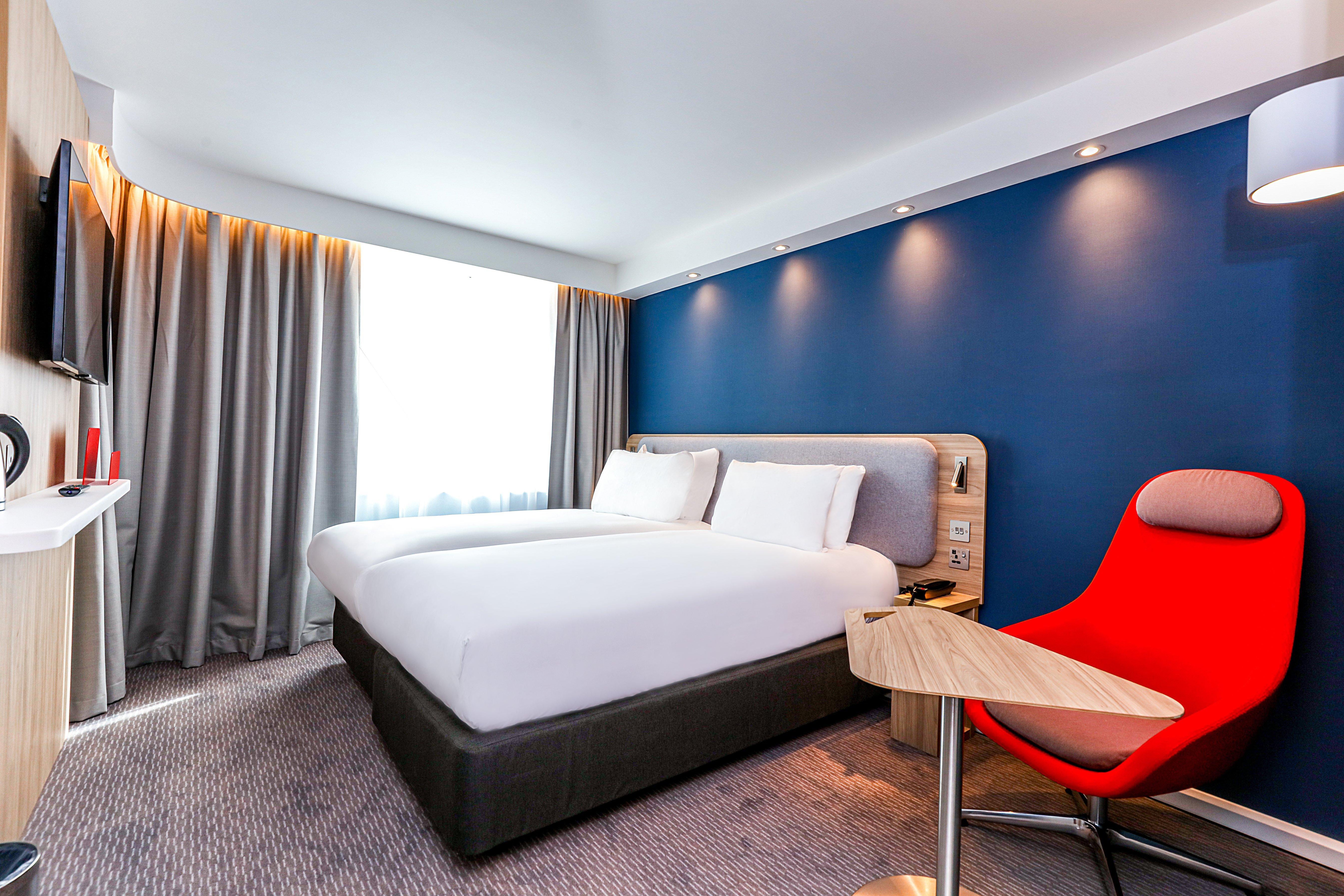 Express West By Ihg Edinburgh