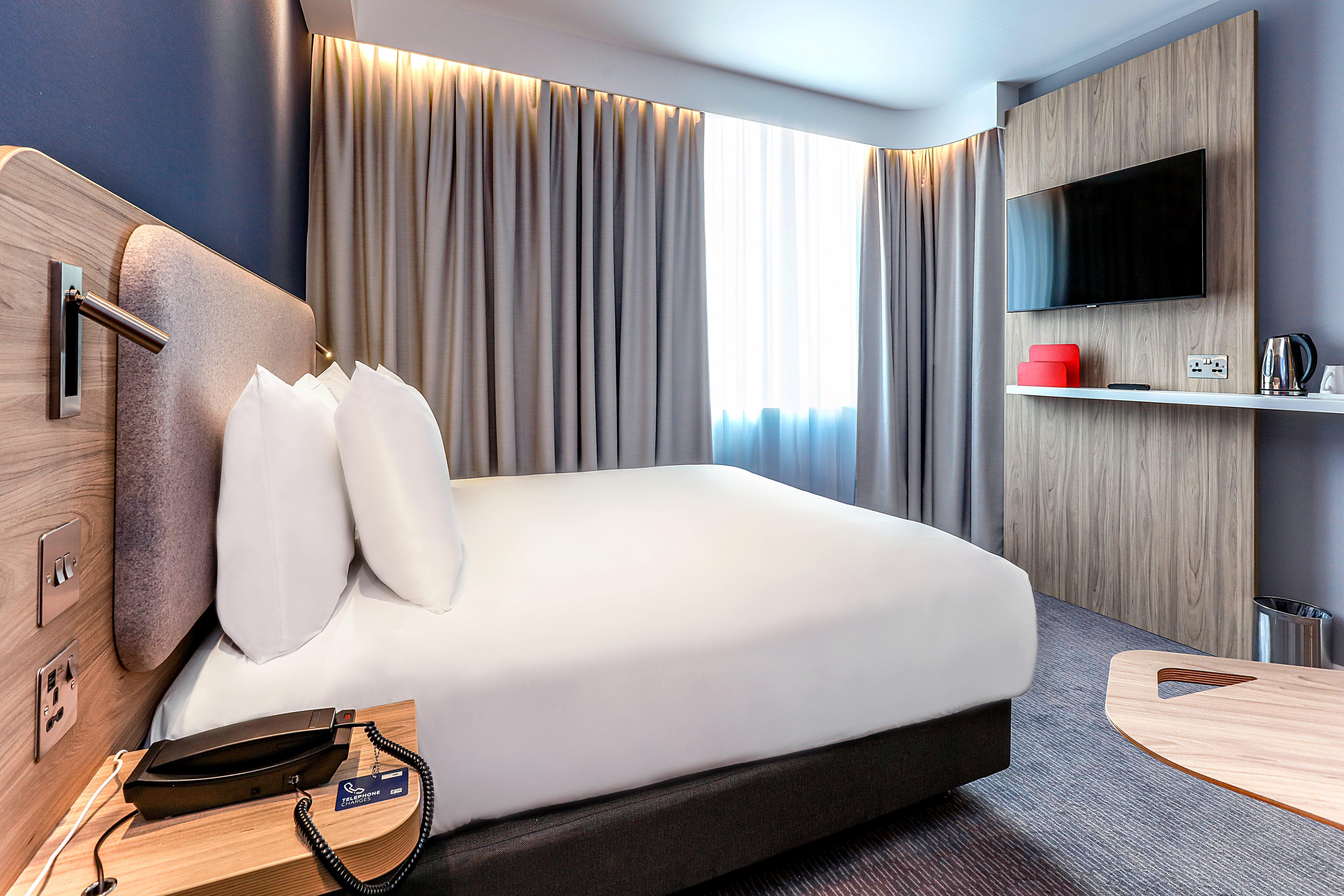 Hotel Express West By Ihg 3*