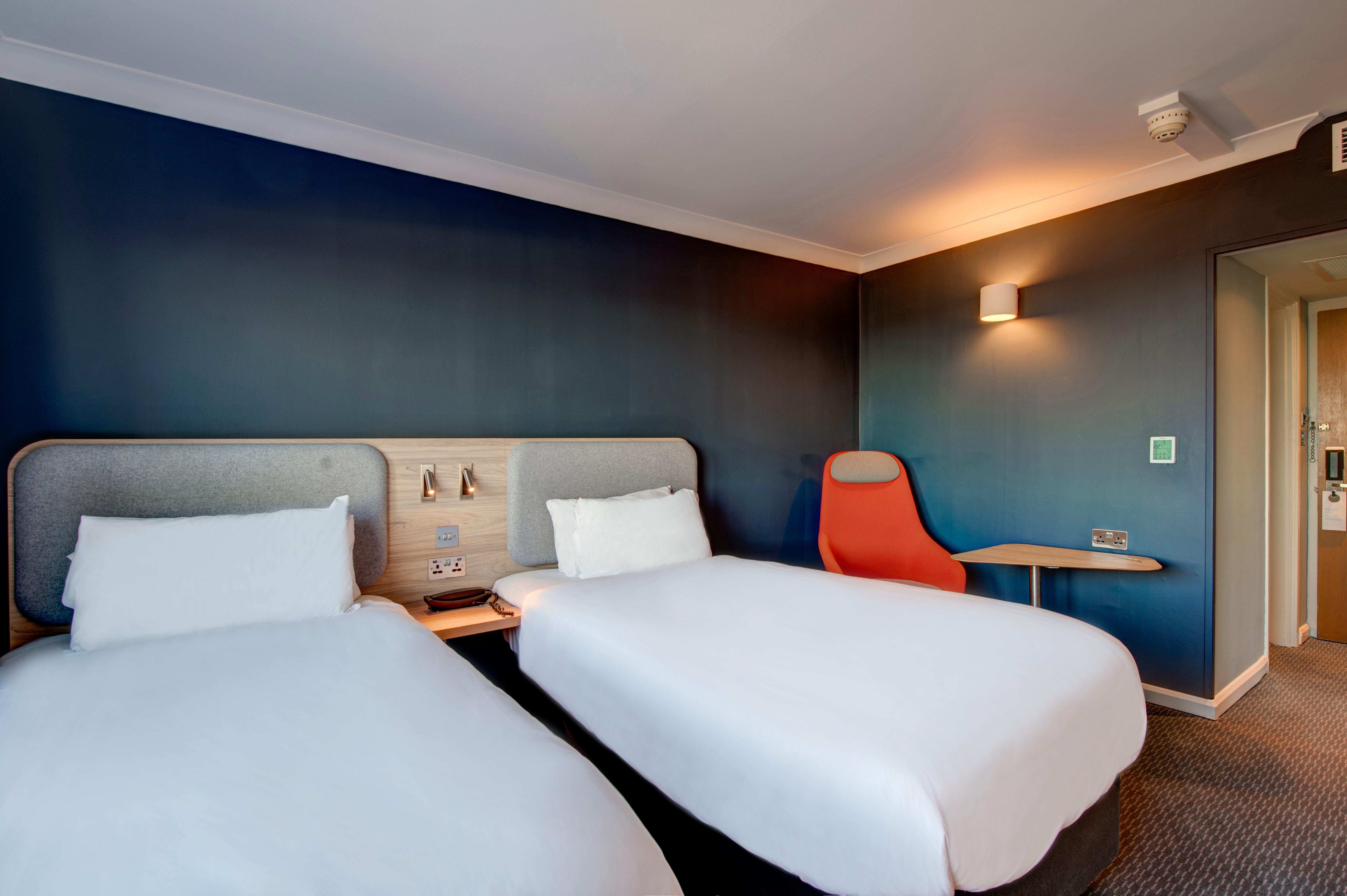 Express West By Ihg 3* Edinburgh