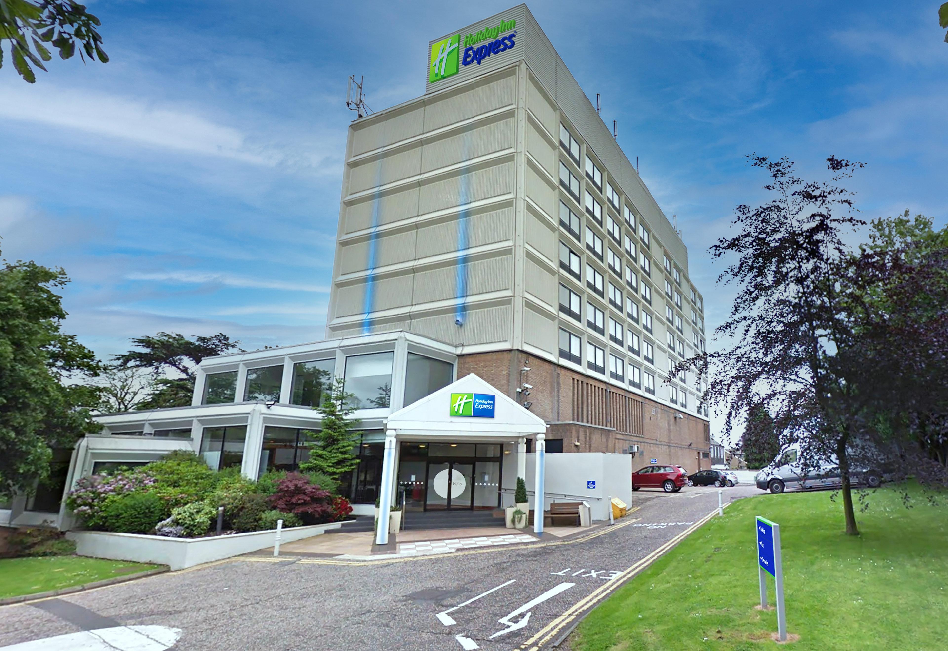 Express West By Ihg