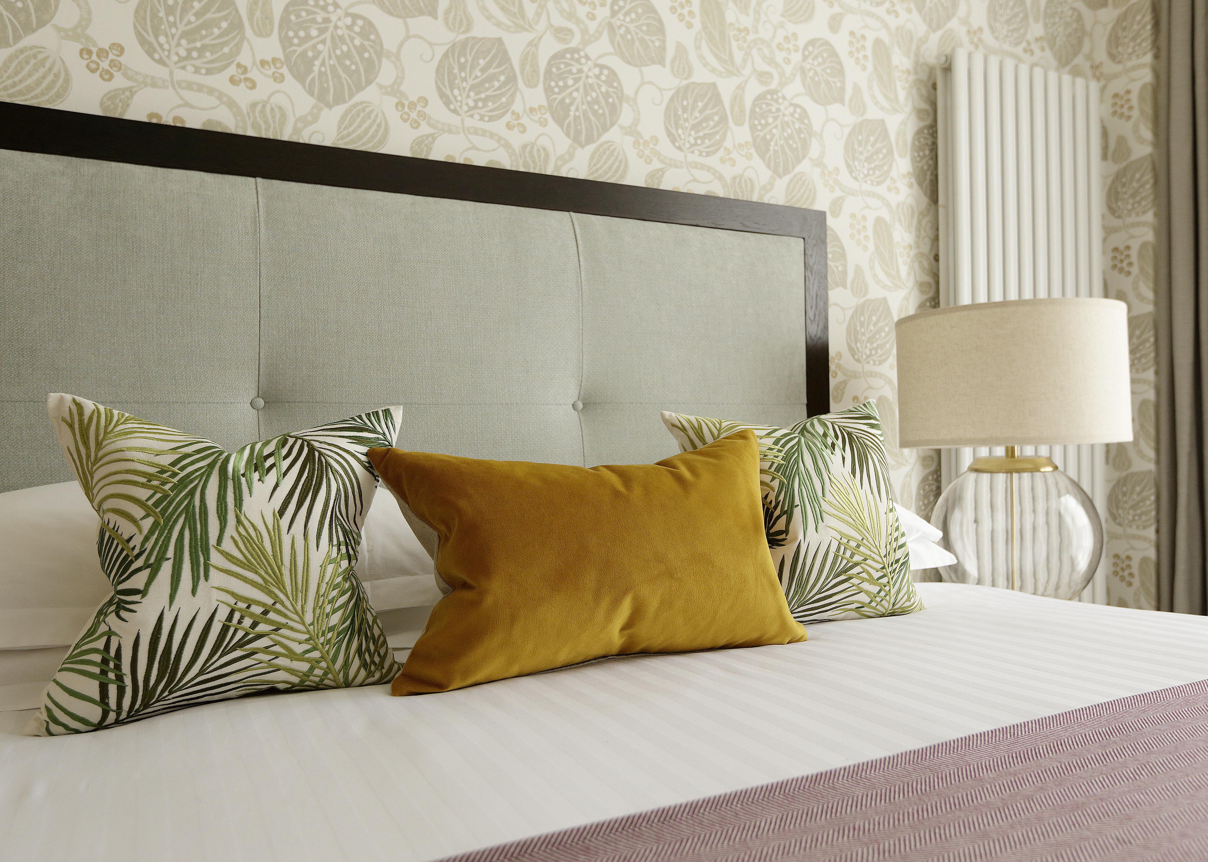 Hotel Nira Caledonia 4*