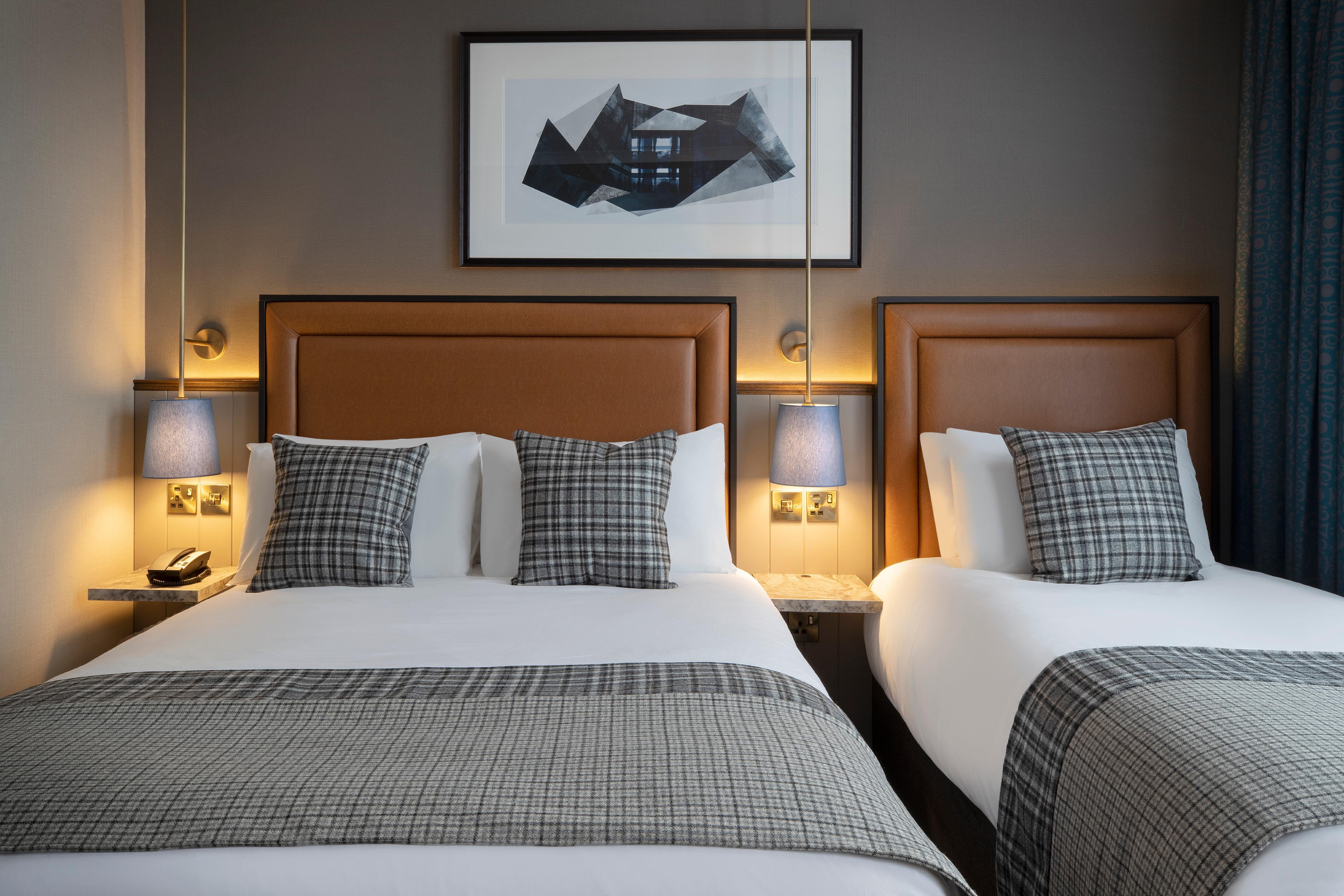 Leonardo Royal Hotel 4*
