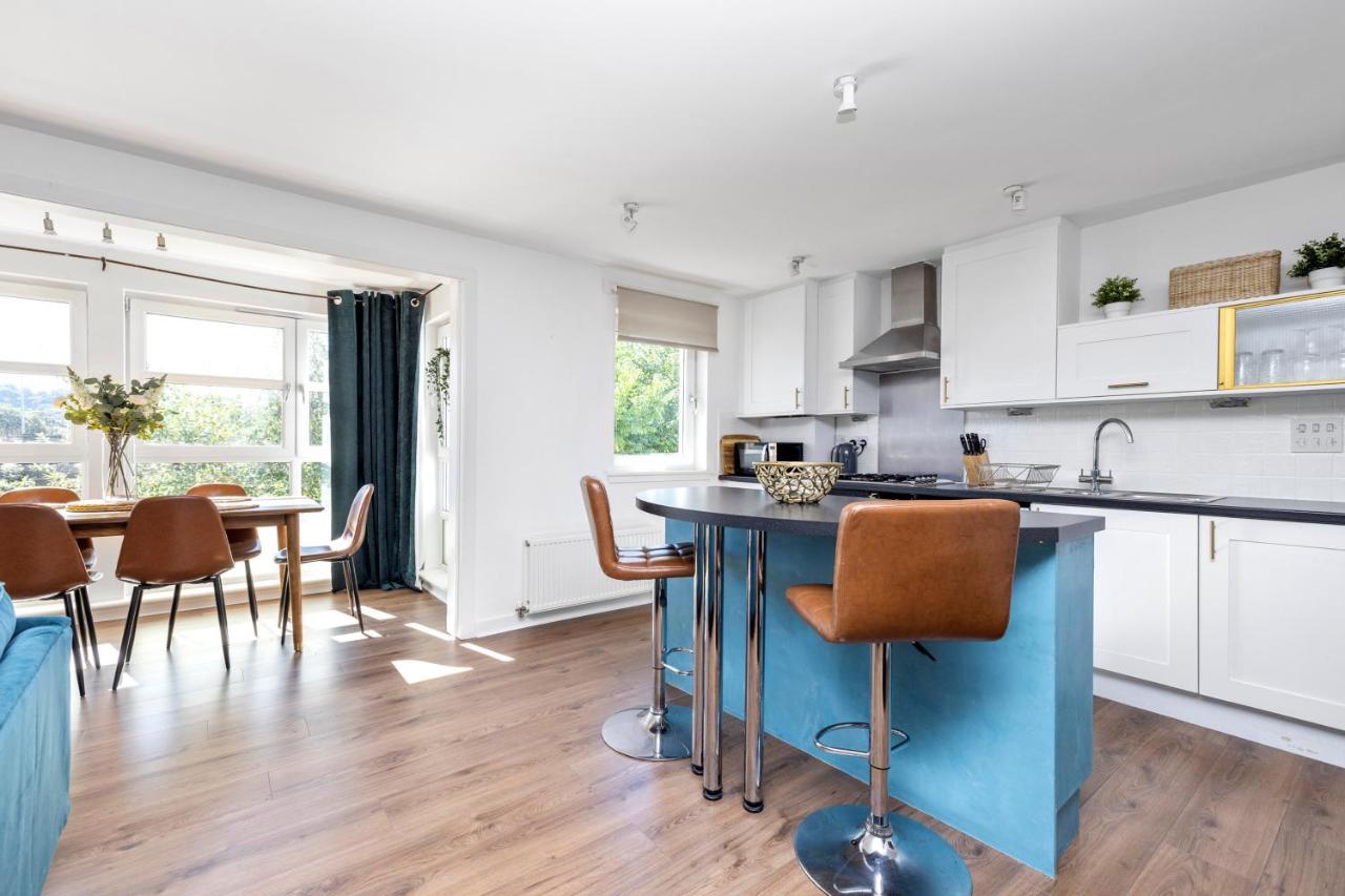 Joivy Modern 2 Bed Flat Near Murrayfield Stadium Apartment Edinburgh