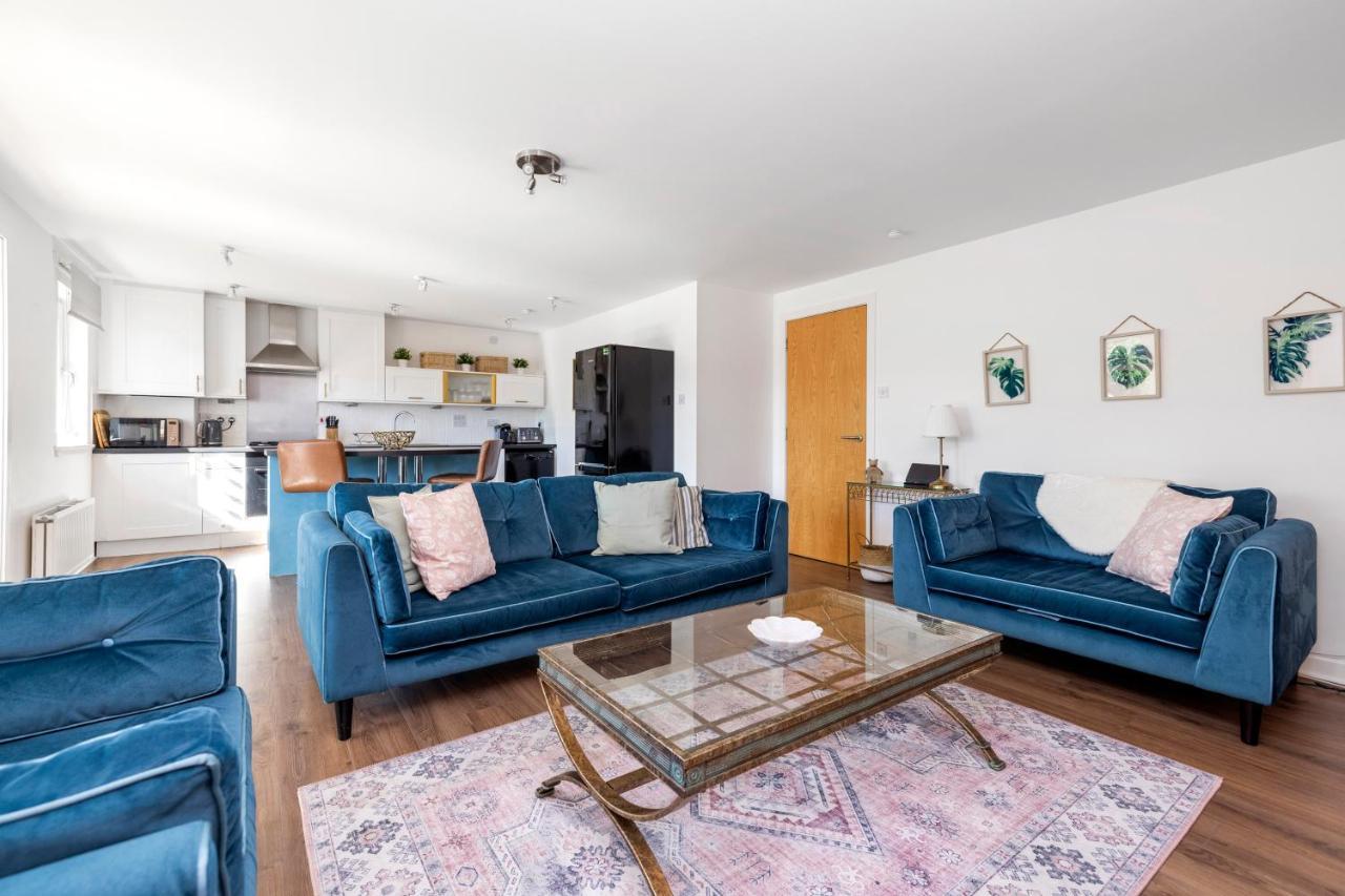 Joivy Modern 2 Bed Flat Near Murrayfield Stadium Apartment *