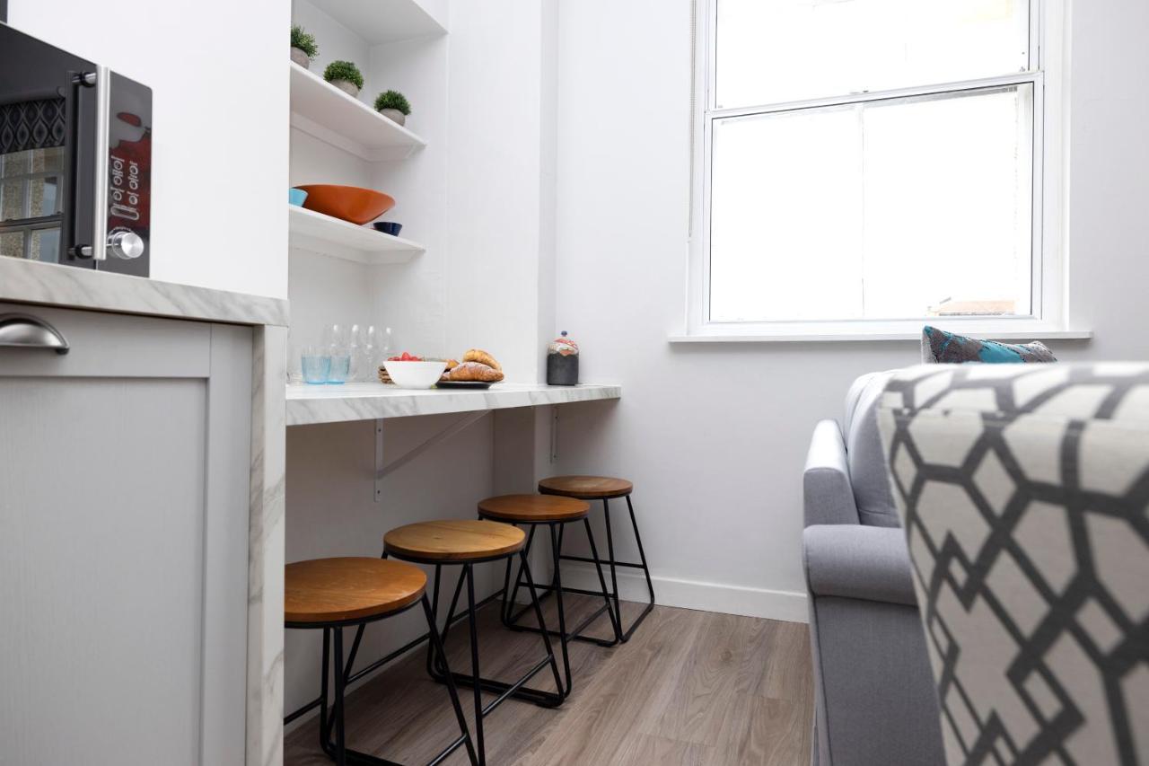 Altido Stylish 4-bed Flat In Old Town Edinburgh