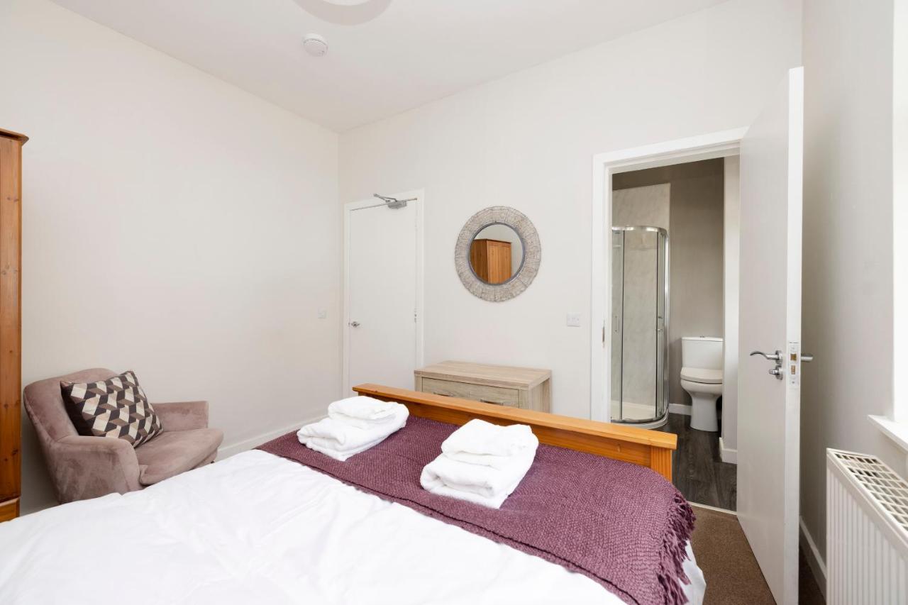 Altido Stylish 4-bed Flat In Old Town * Edinburgh