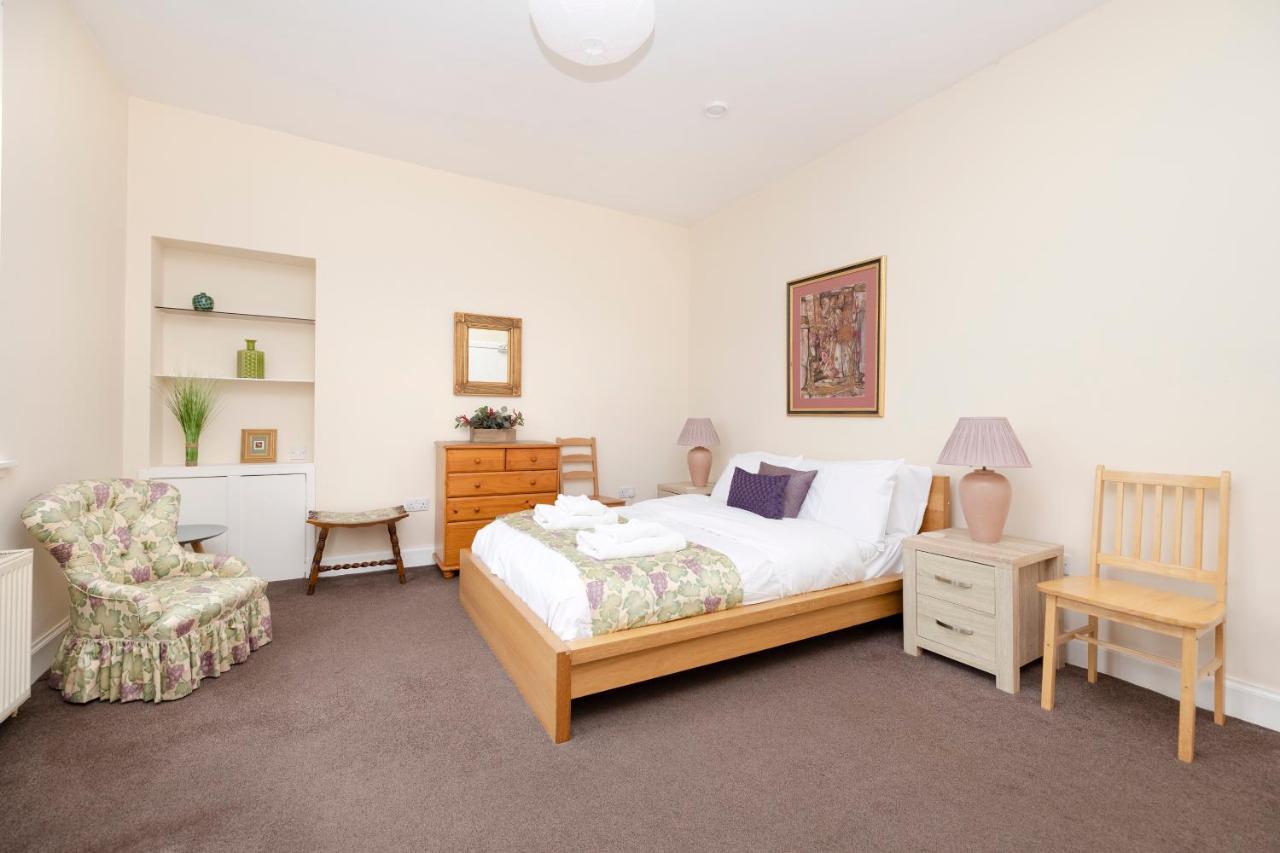 Altido Stylish 4-bed Flat In Old Town Apartment