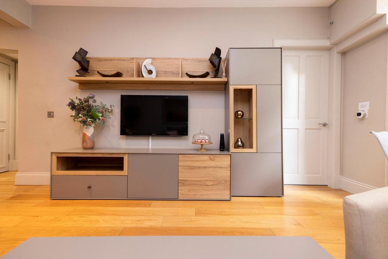 Joivy Splendid Flat Near Castle Edinburgh