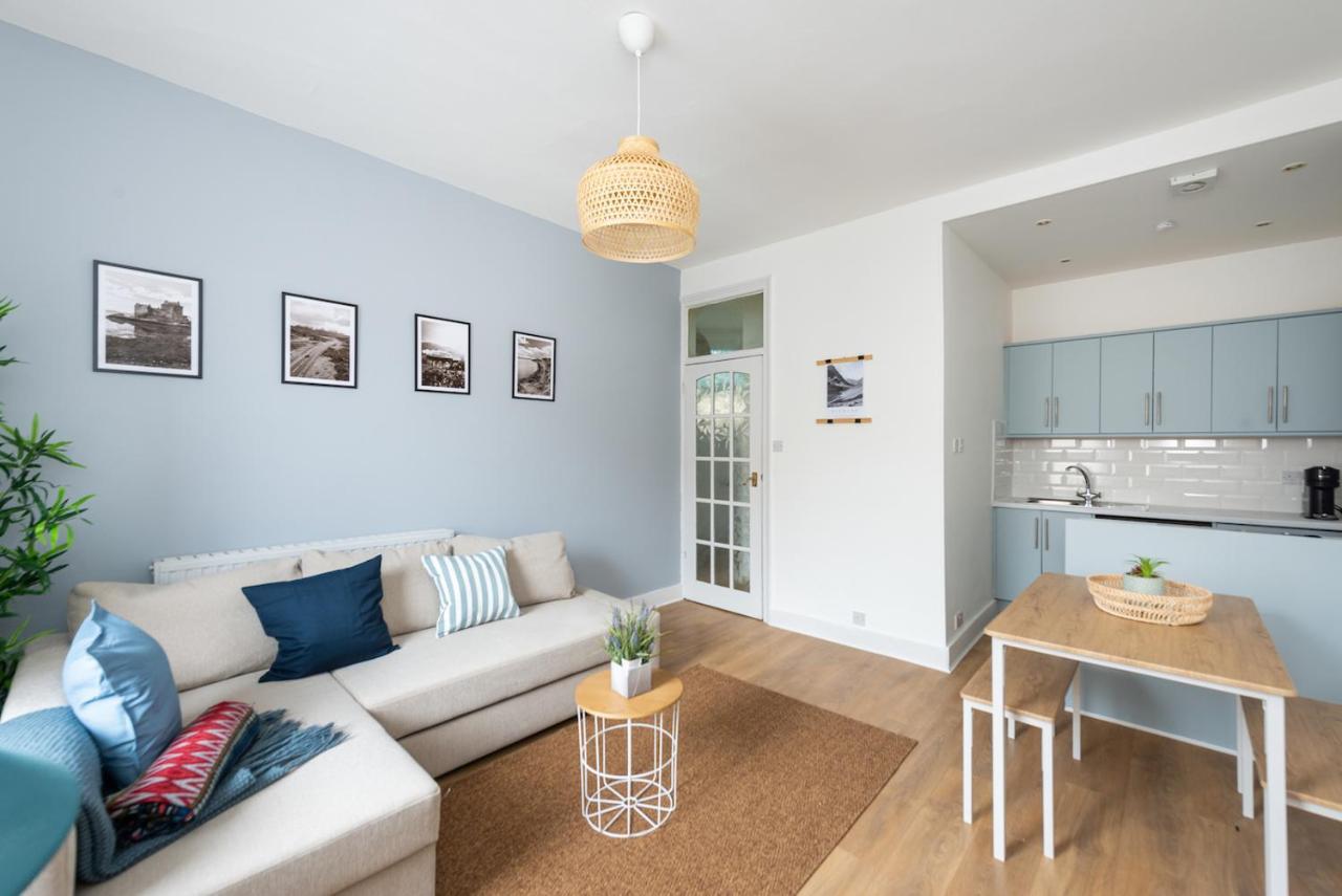 Lovely 1-bedroom In * EDI