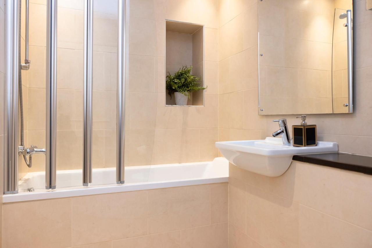 Joivy Luxury On George Street Apartment Edinburgh