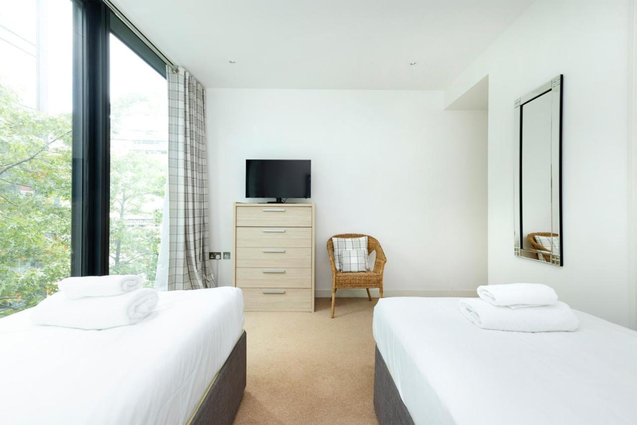 Altido Elegant Flat Near The Meadows With Parking * EDI