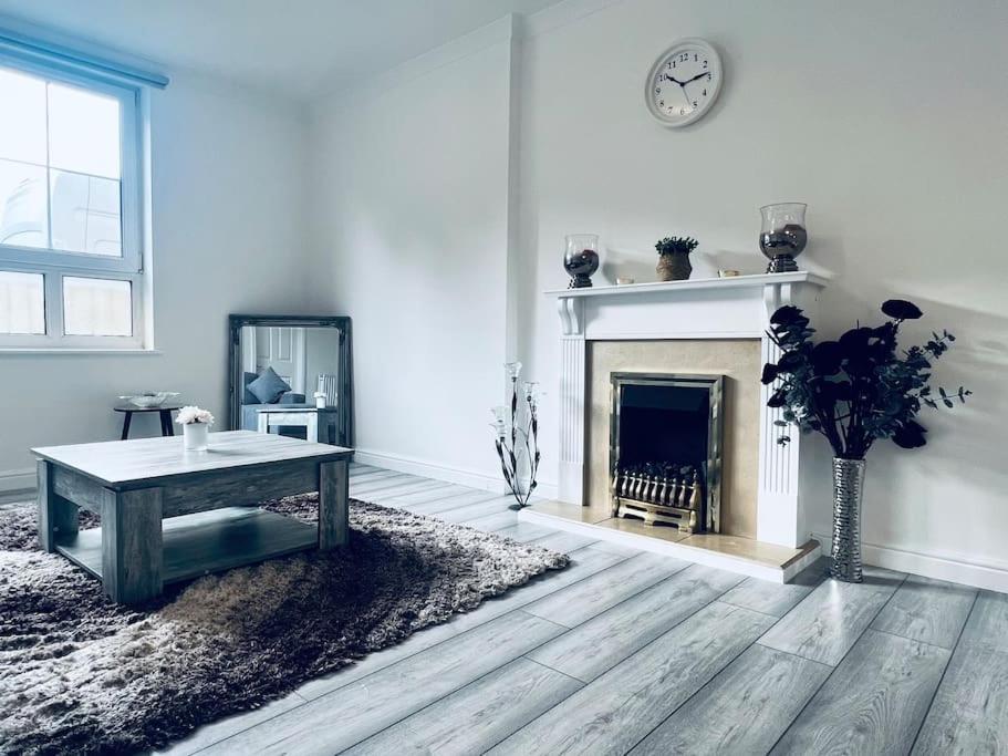 Superb 2 Bedroom With Free Parking EDI