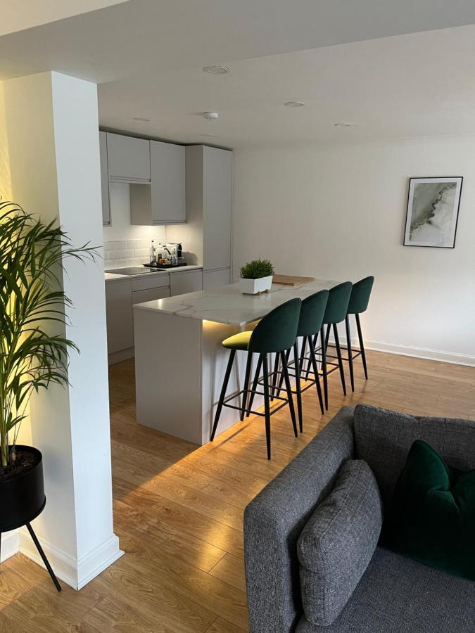 Lux 2 Bedroom Ground Floor Apartment EDI