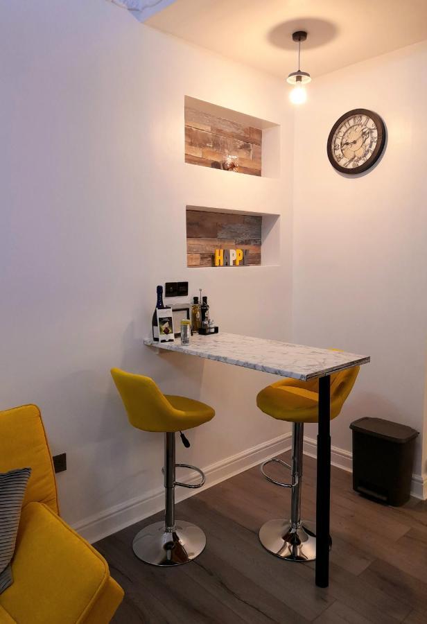 Modern Flat Near Centre. Apartment EDI
