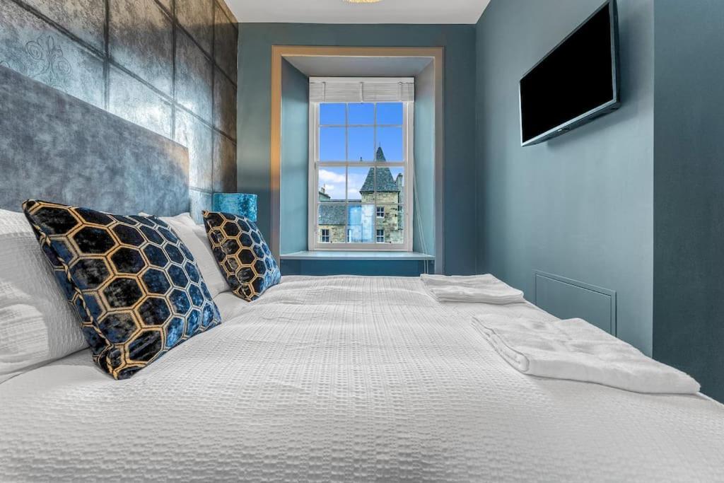 Boutique Modern Royal Mile Sleeps 4 *