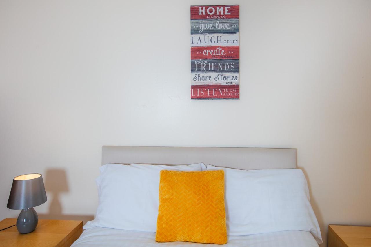 Fab Arthur Seat Views, Old Town Apartment EDI