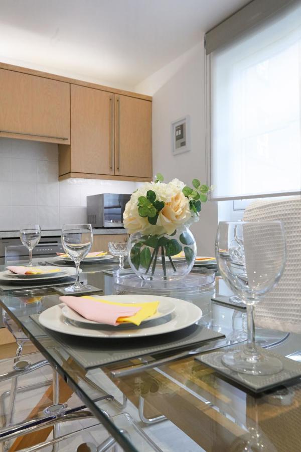 Spacious 4br City Centre W/ Free Parking EDI