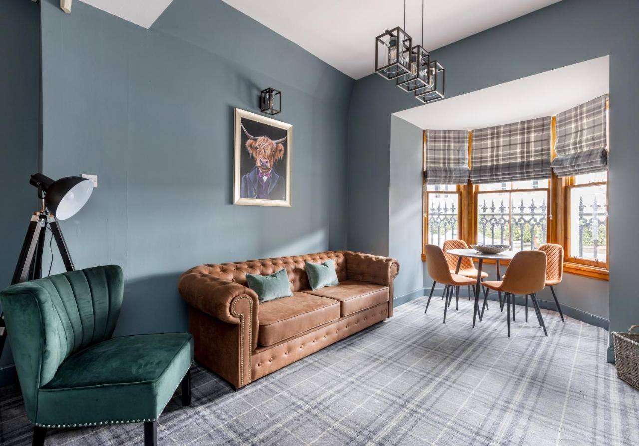 Luxury 3 Bed House Centre, Right Next To Murrayfield. Ferienhaus EDI