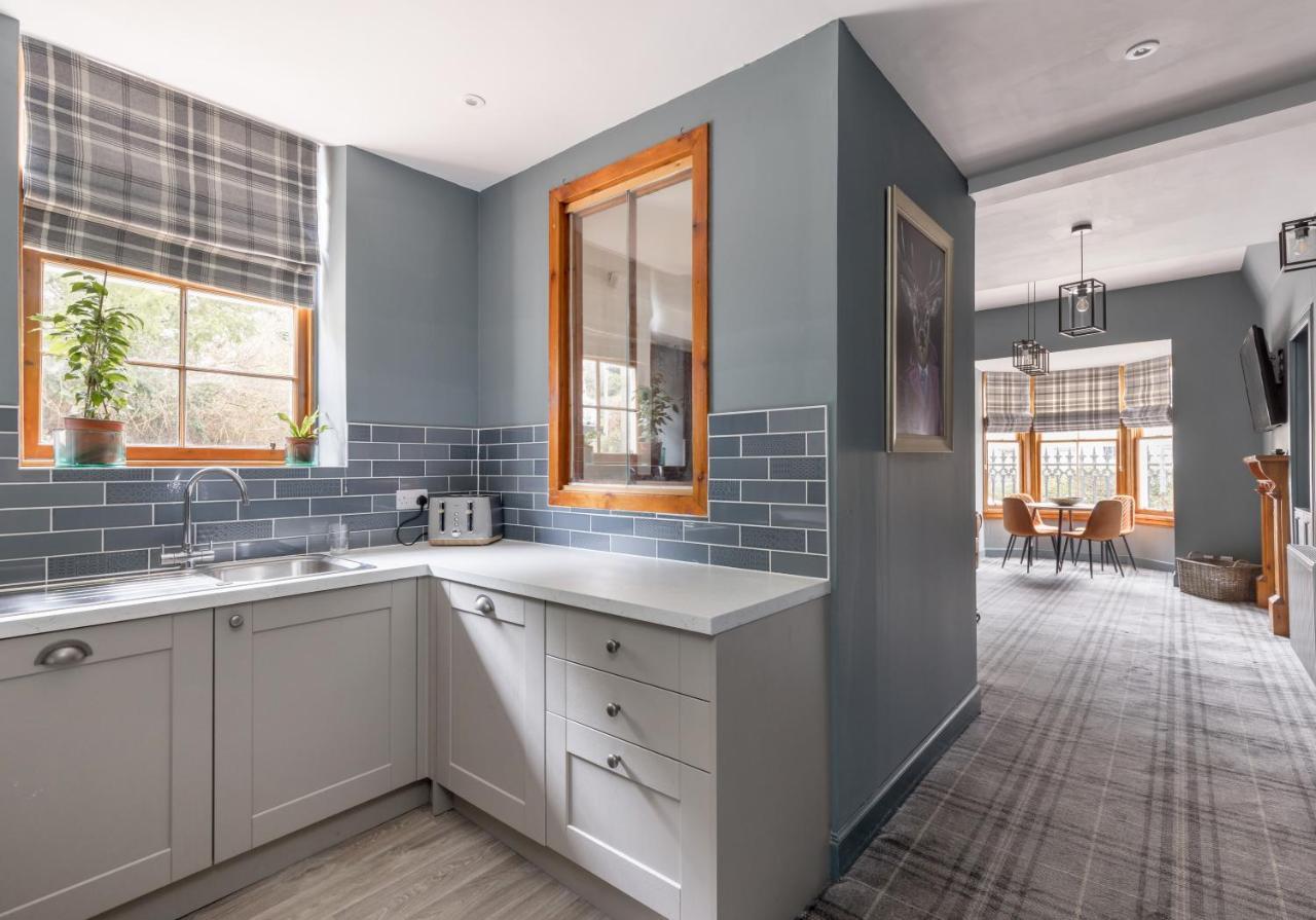 Luxury 3 Bed House Centre, Right Next To Murrayfield. Ferienhaus EDI