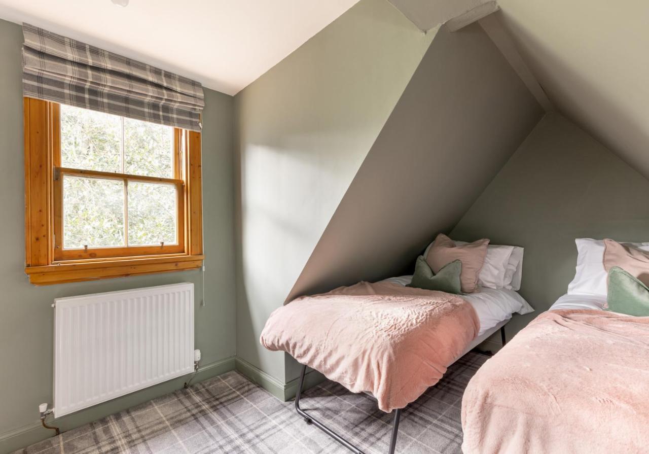 Luxury 3 Bed House Centre, Right Next To Murrayfield. * EDI