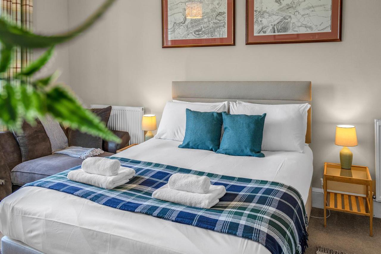 Marchmont Traditional Apartment Edinburgh