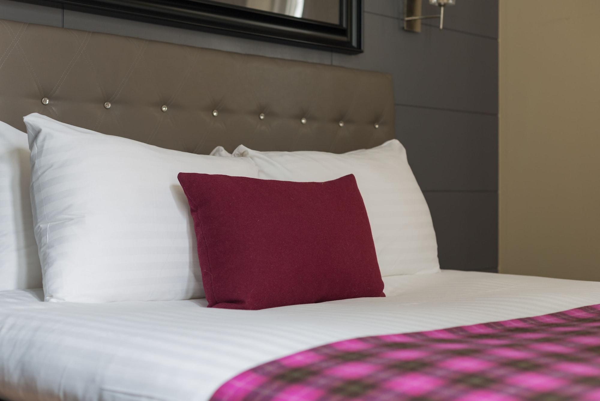 Angels Share Hotel