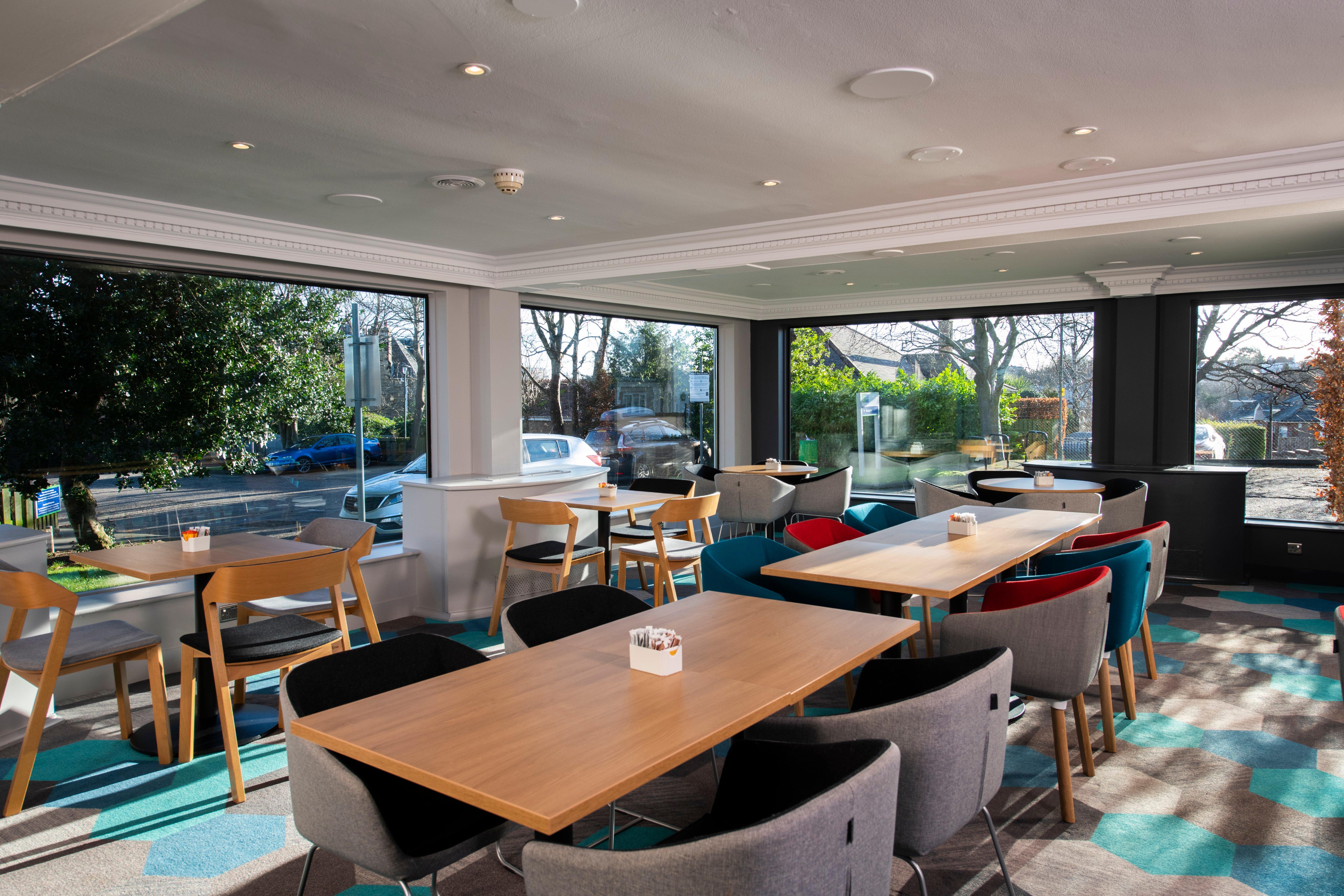 Hotel Express West By Ihg
