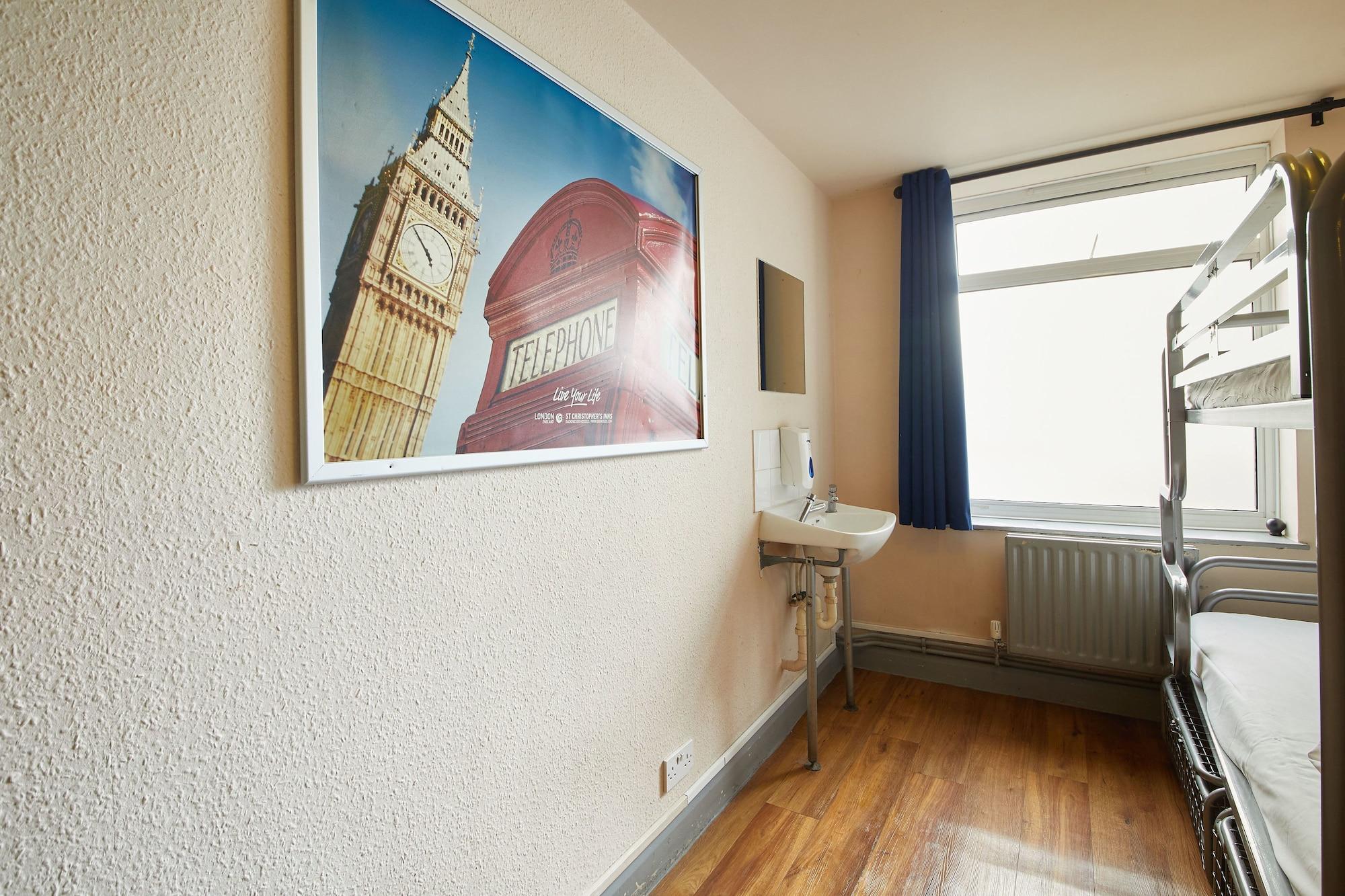 St Christophers Hotel 2*