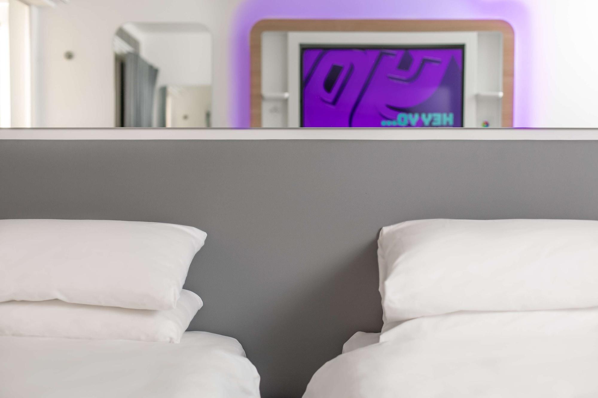 Yotel EDI