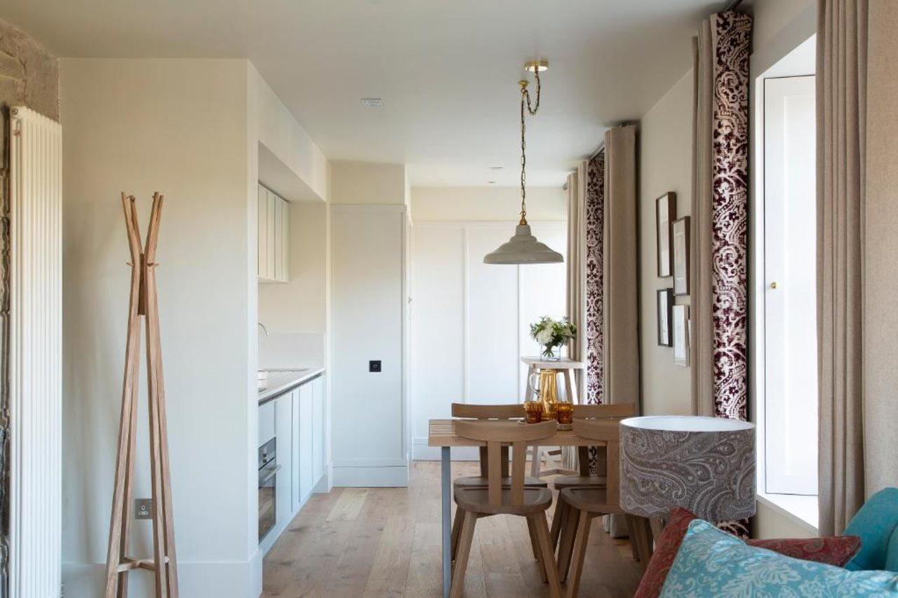 Aparthotel Cheval Abbey Apartments, At Holyrood