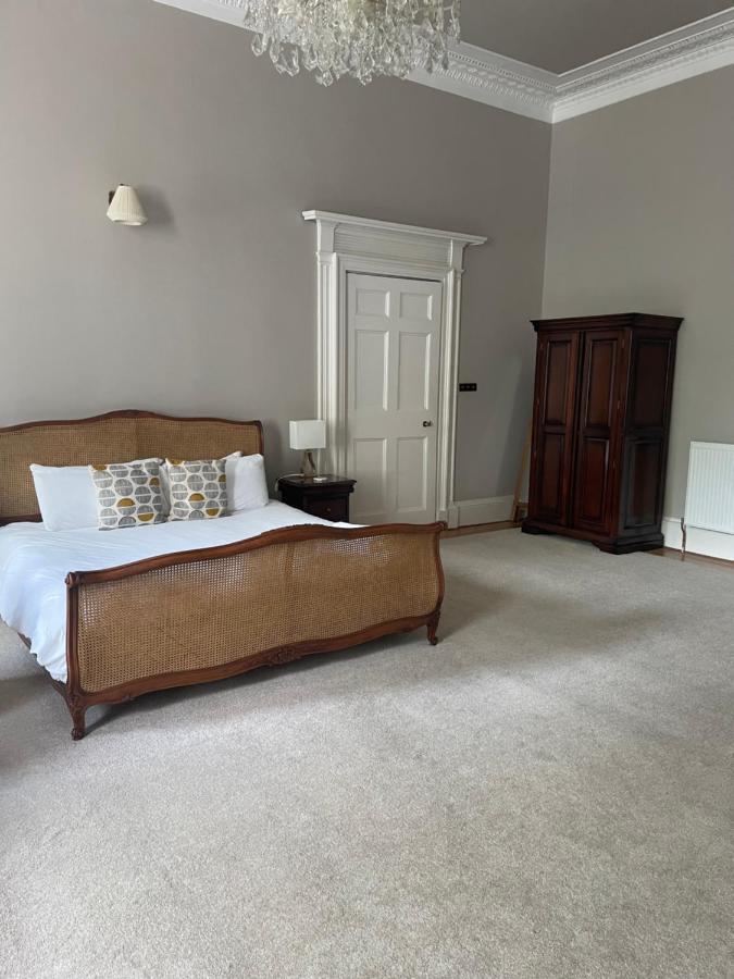 Private Guest In Georgian Townhouse In Centre Homestay Edinburgh