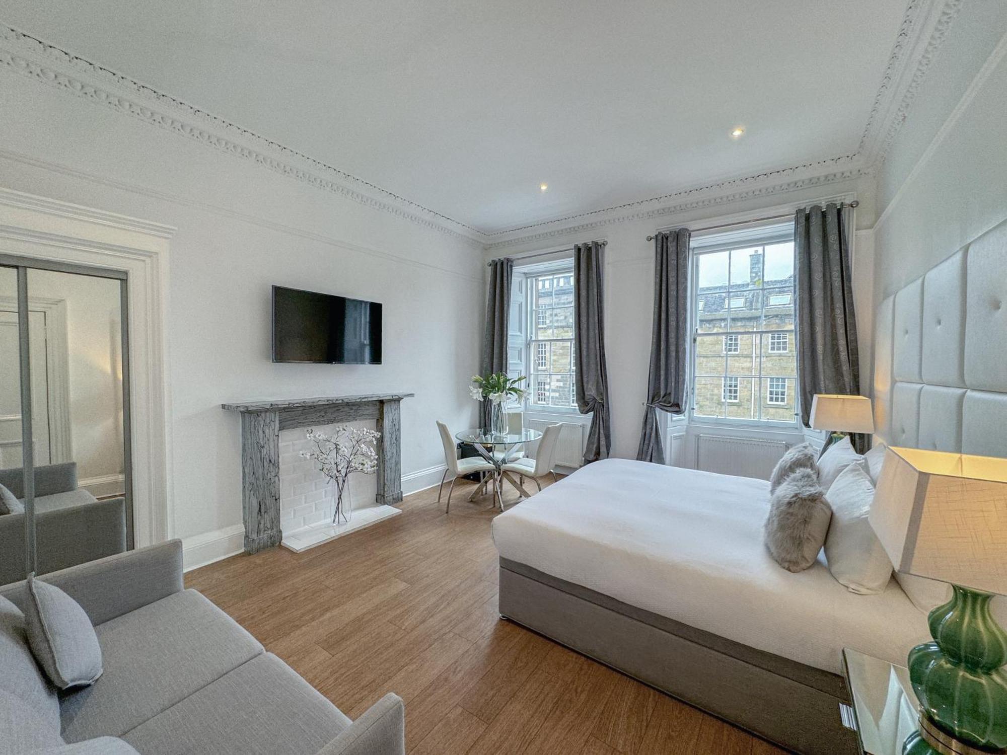 Hanover 71 Guest house 4*