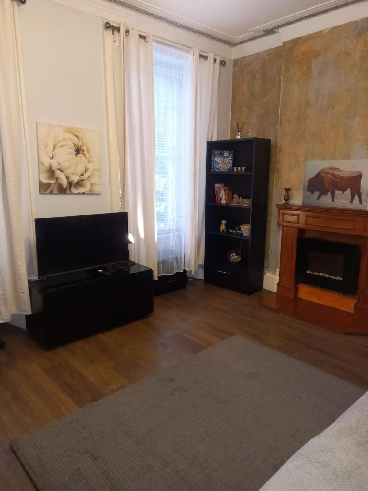 Apartment 1 Bedrooms Flat In Haymarket, Heart Of Flat Sleeps 4 EDI