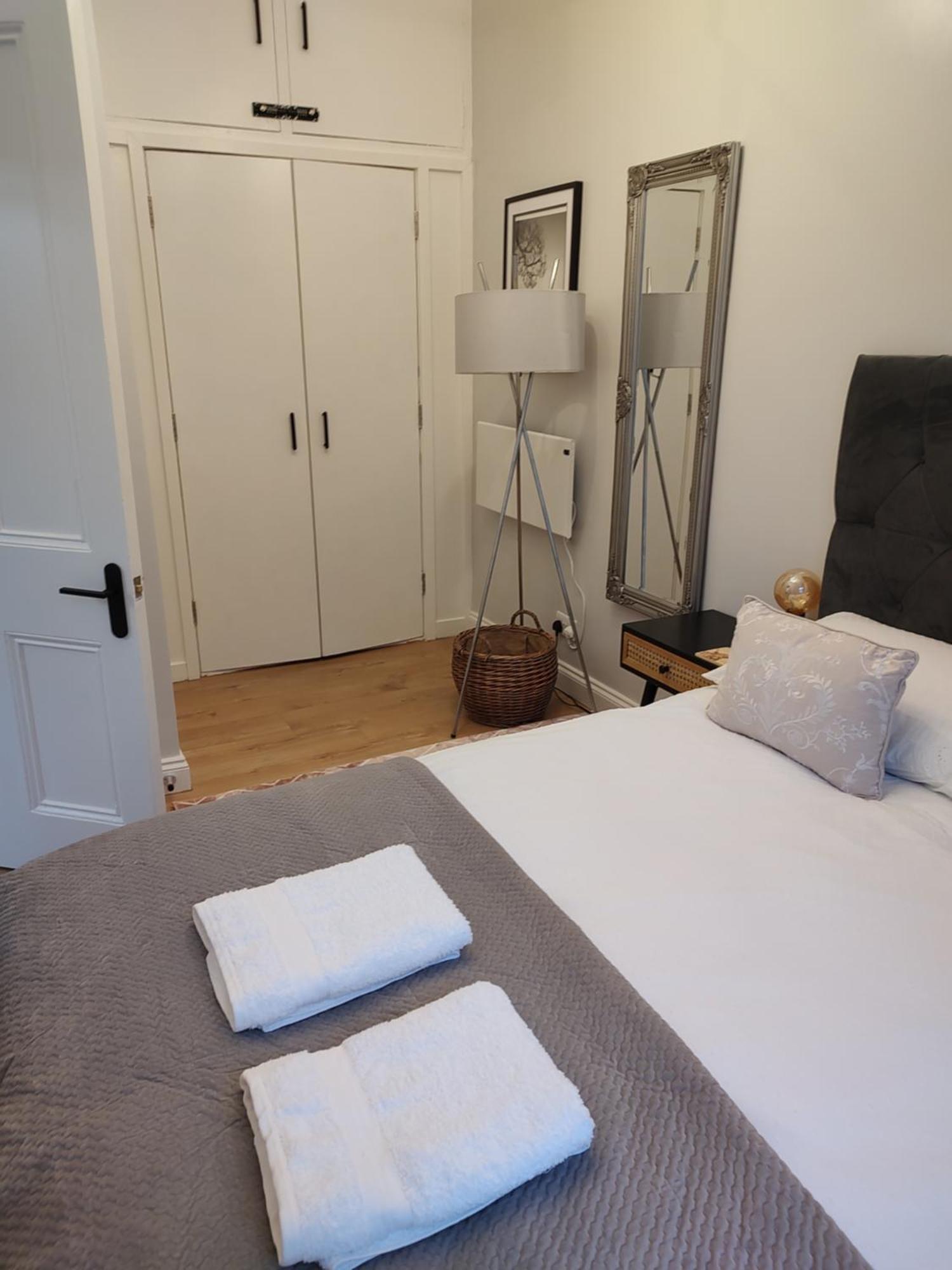Apartment K R Sweet One Bedroom Flat