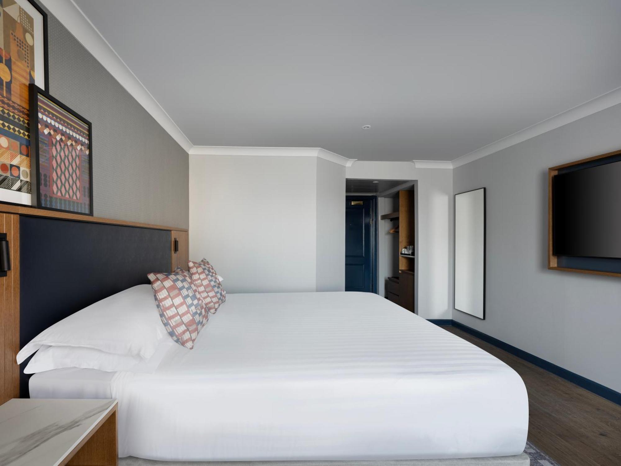 Marriott Holyrood 4*