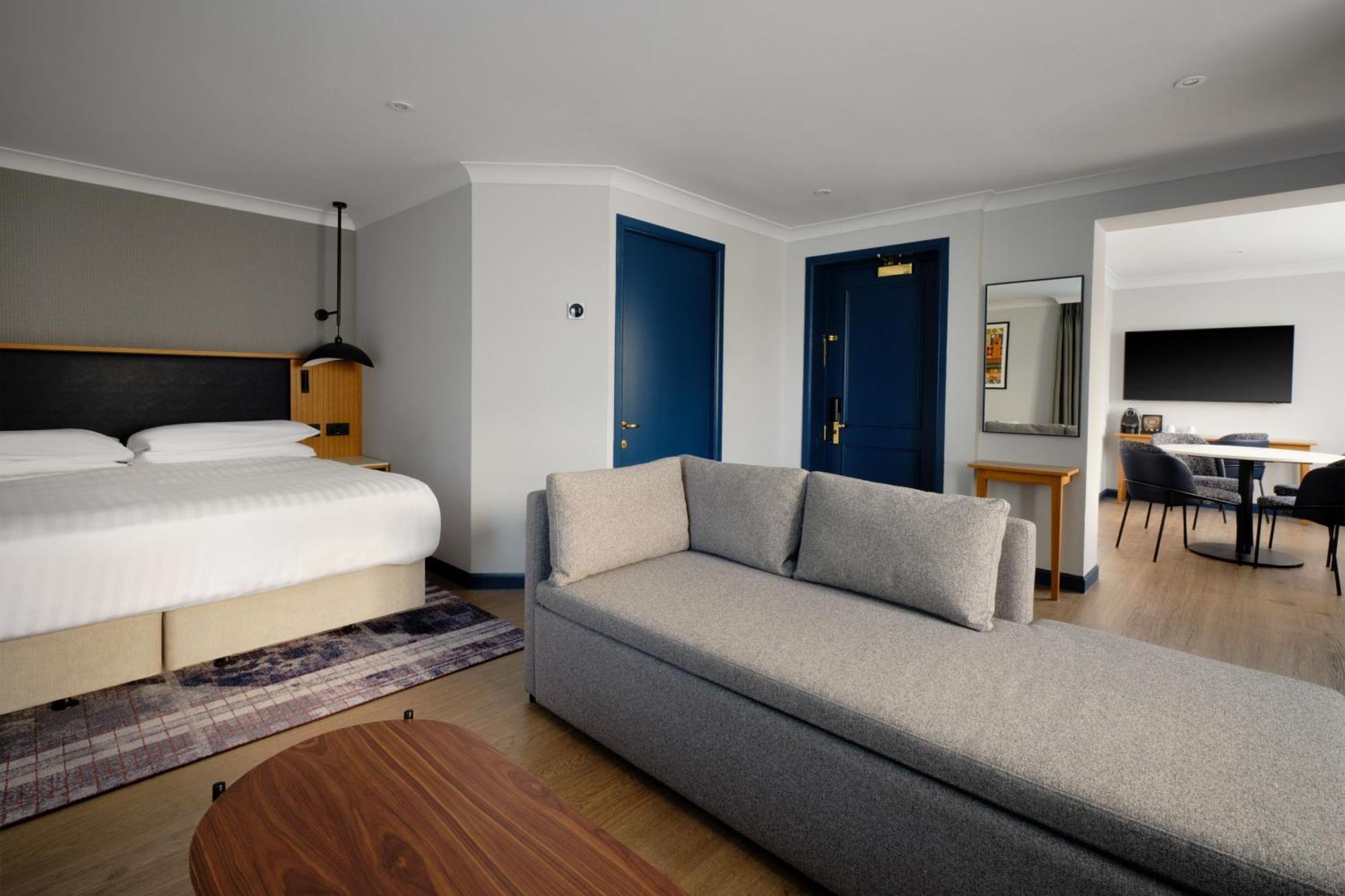 Marriott Holyrood 4* Edinburgh
