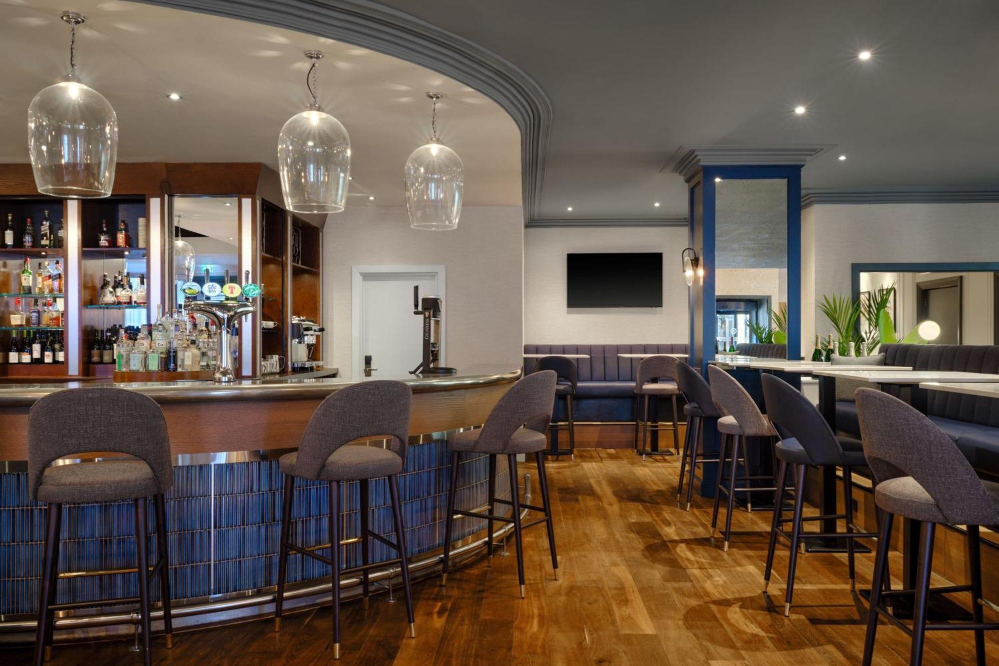 Marriott Holyrood 4*