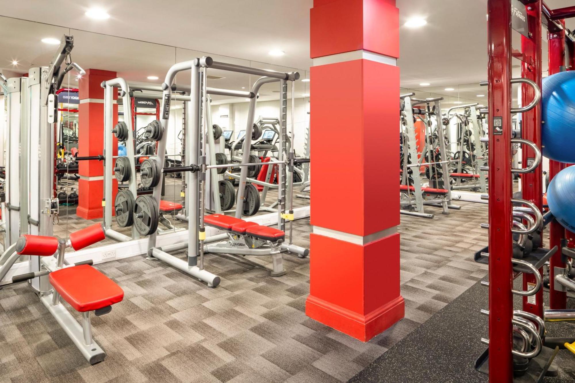 Marriott Holyrood 4*