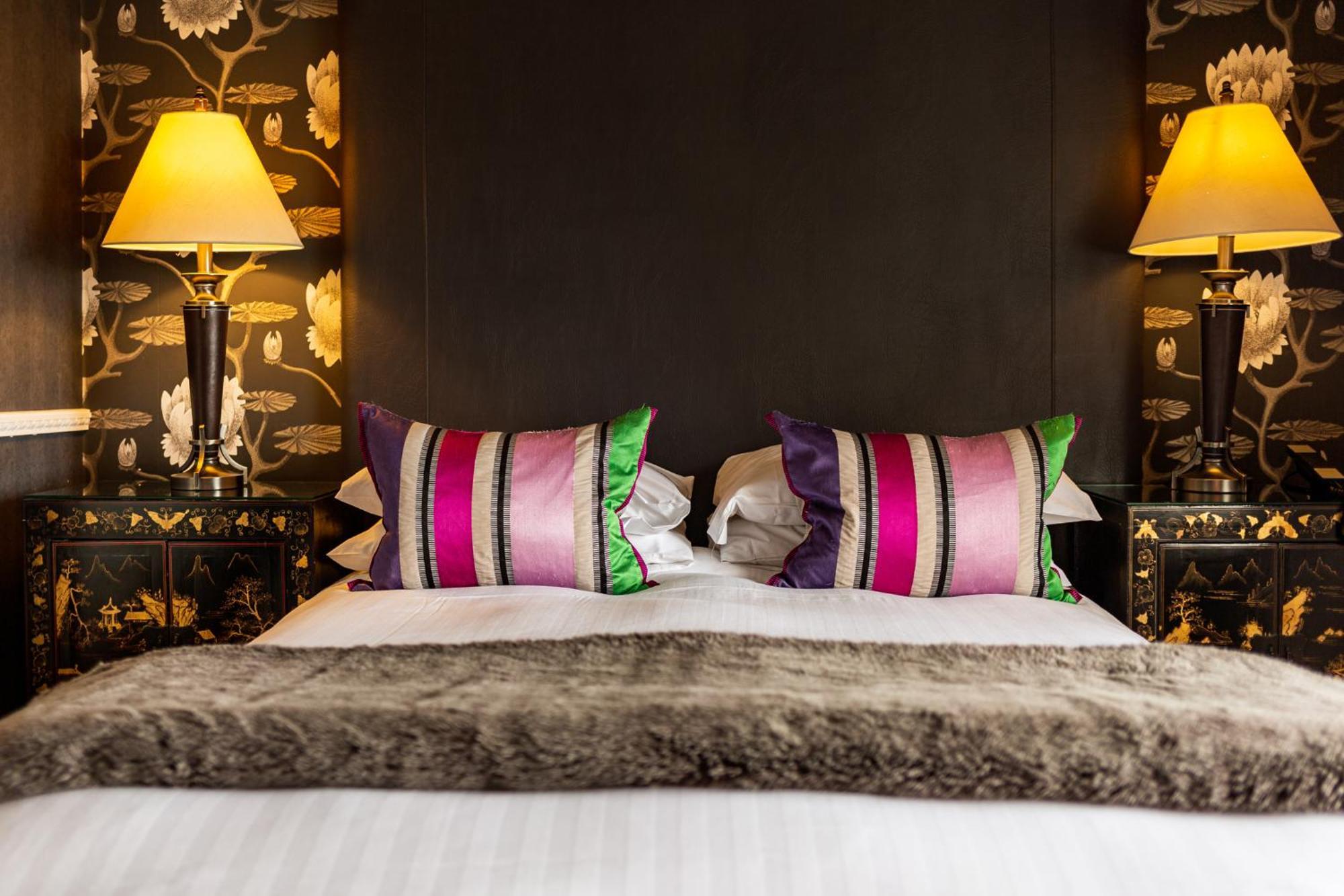Nira Caledonia Hotel