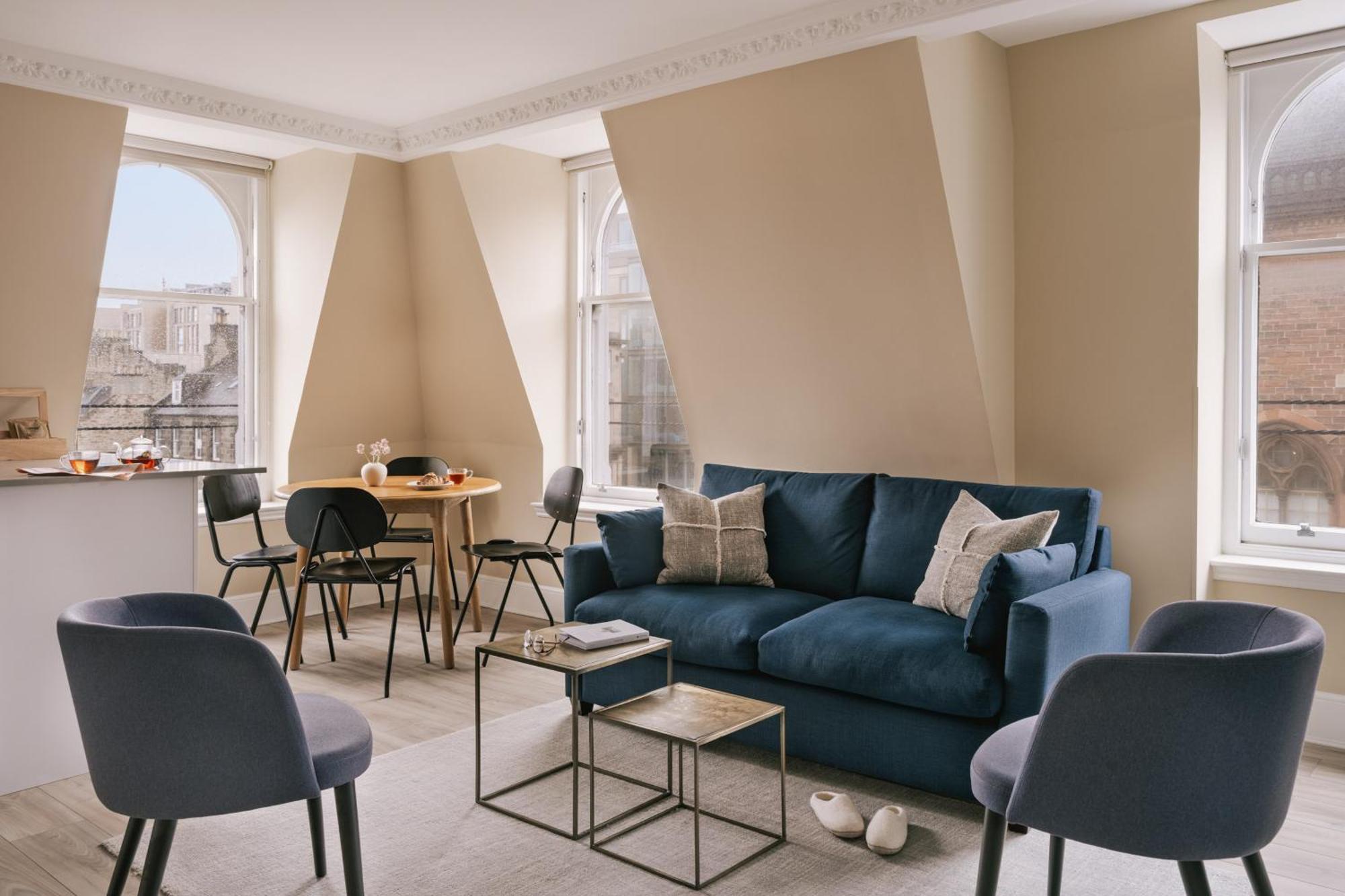 Sonder Royal Garden