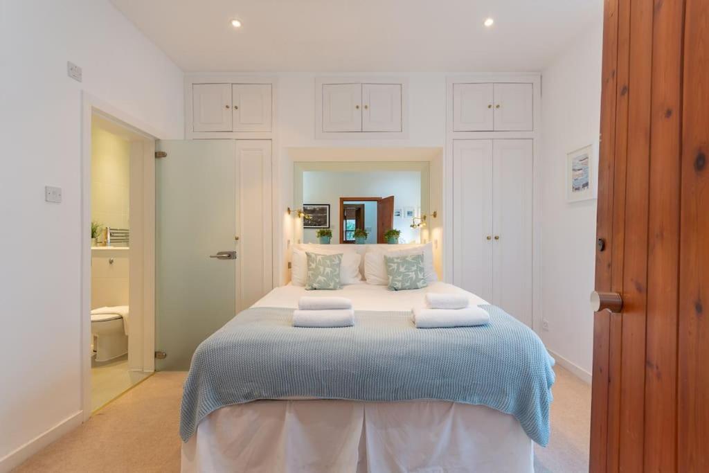 Holiday home The Converted Stables - A Characterful Mews House Edinburgh