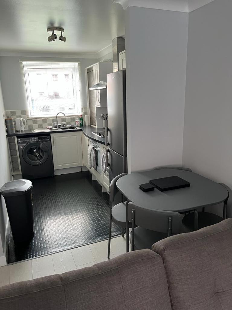 Apartment Ferry Gait Edinburgh