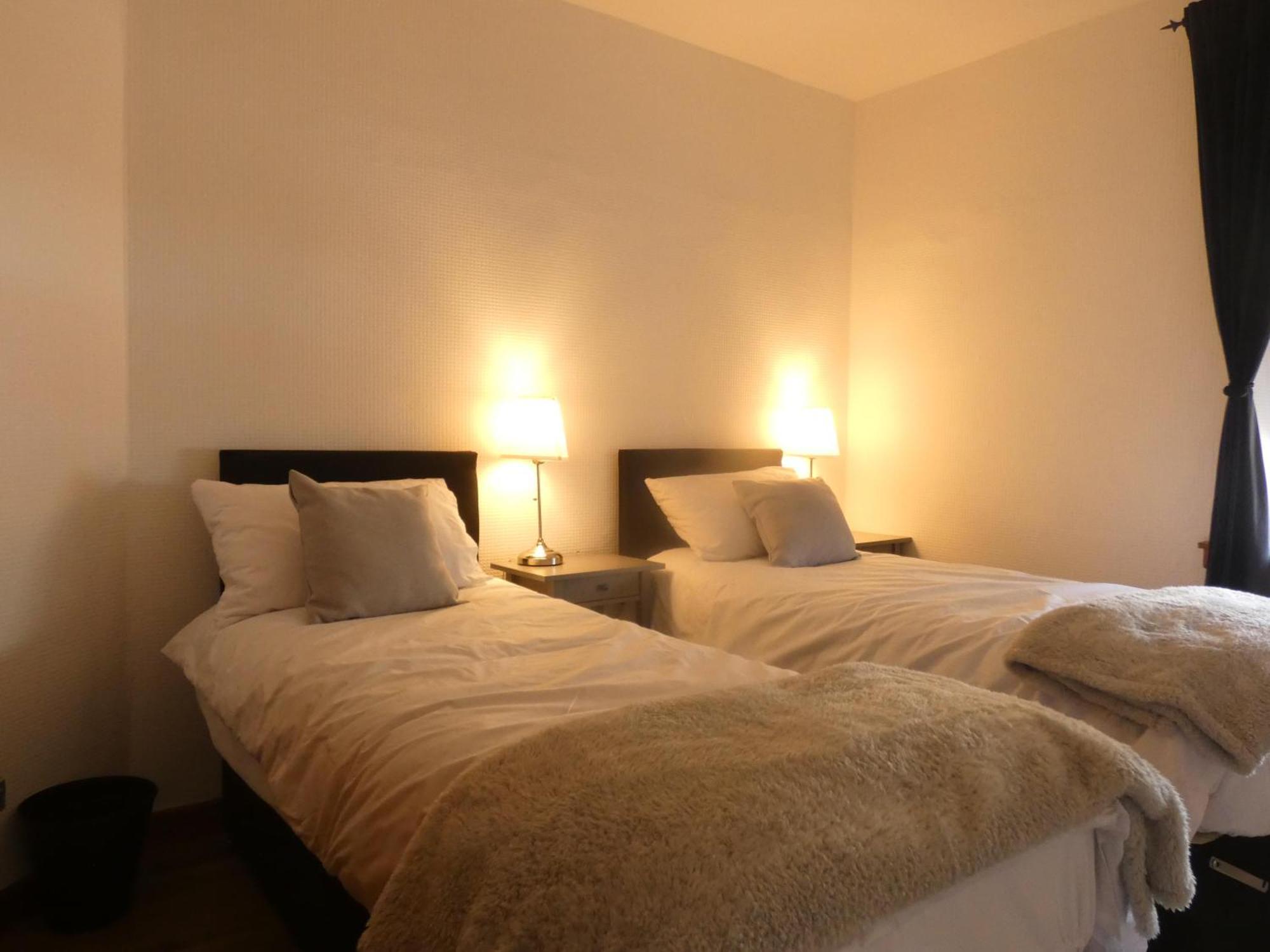 2-bed Flat In Edinburgh