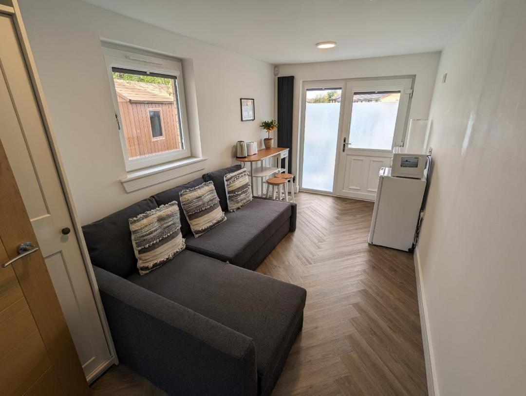 Privatunterkunft En-suite Double With Private Entrance *