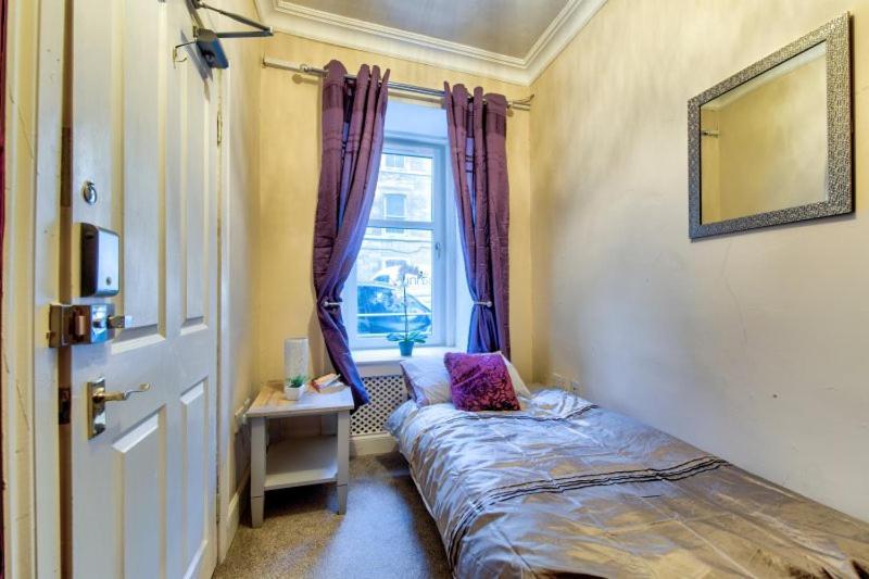 Central Ground Floor Apartment EDI
