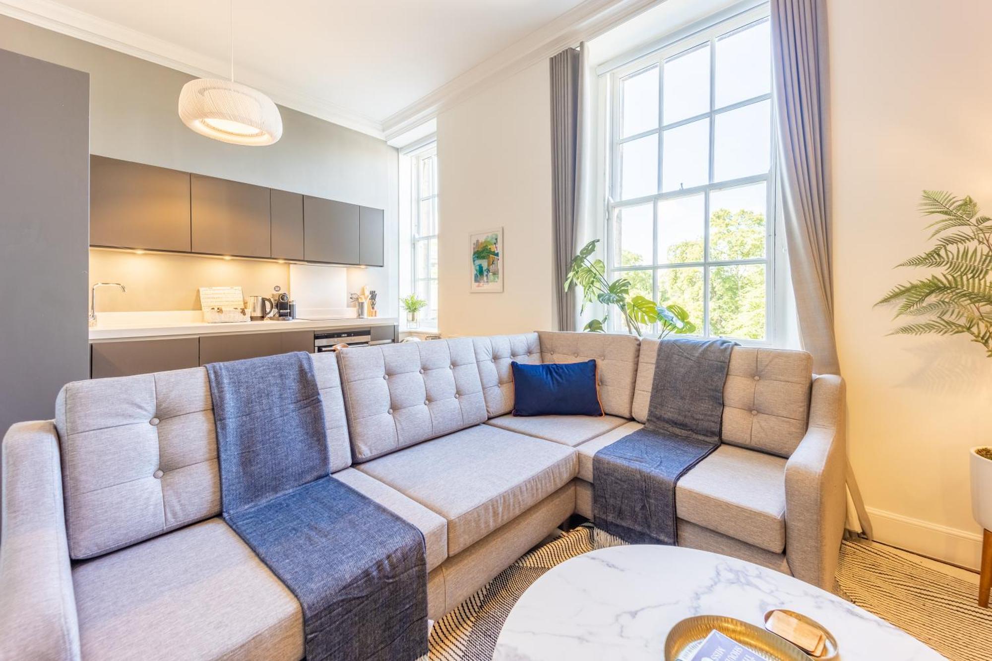 No1 - George Iv Bridge Apartment EDI